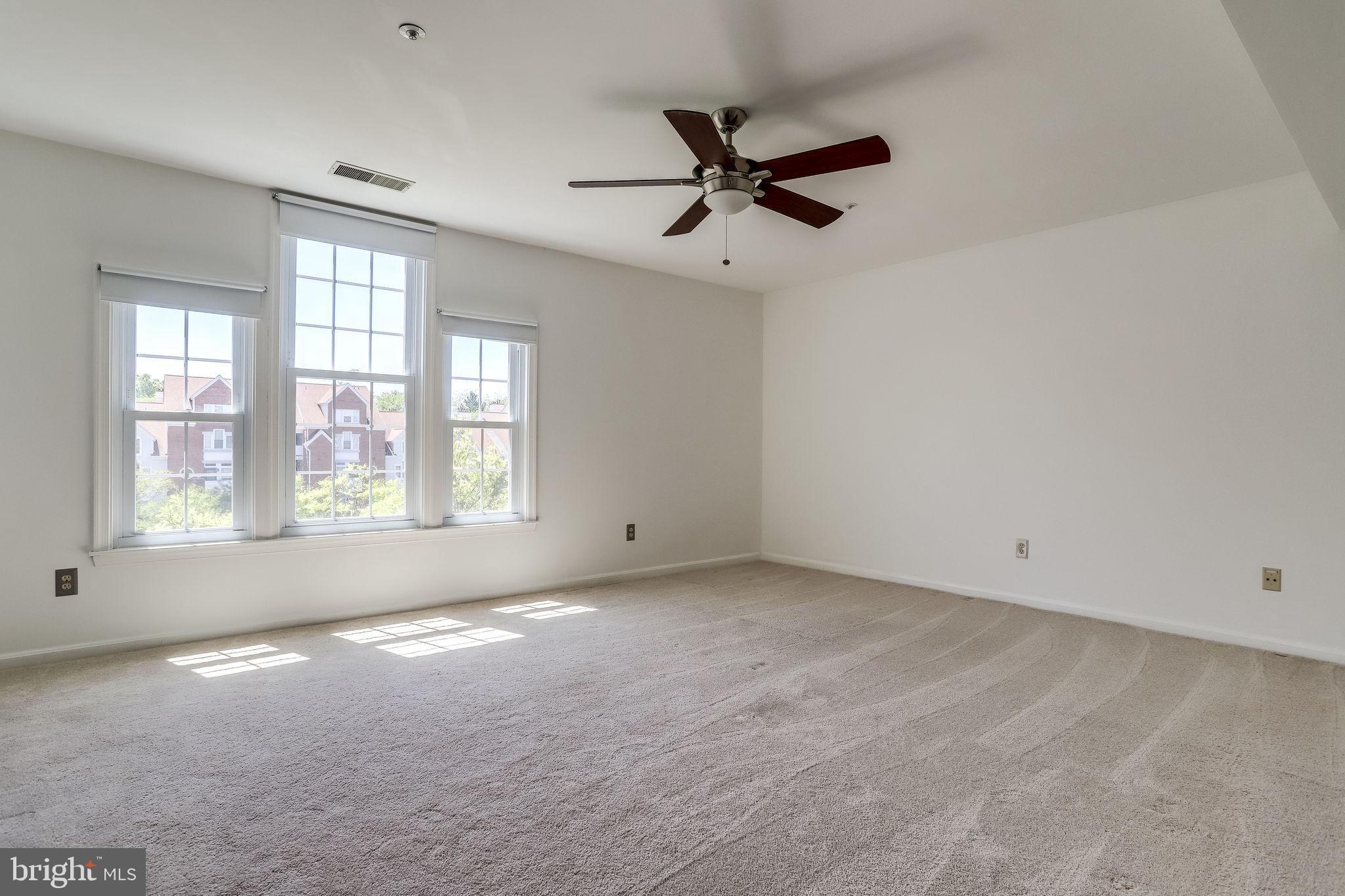 ETON SQUARE - Residential