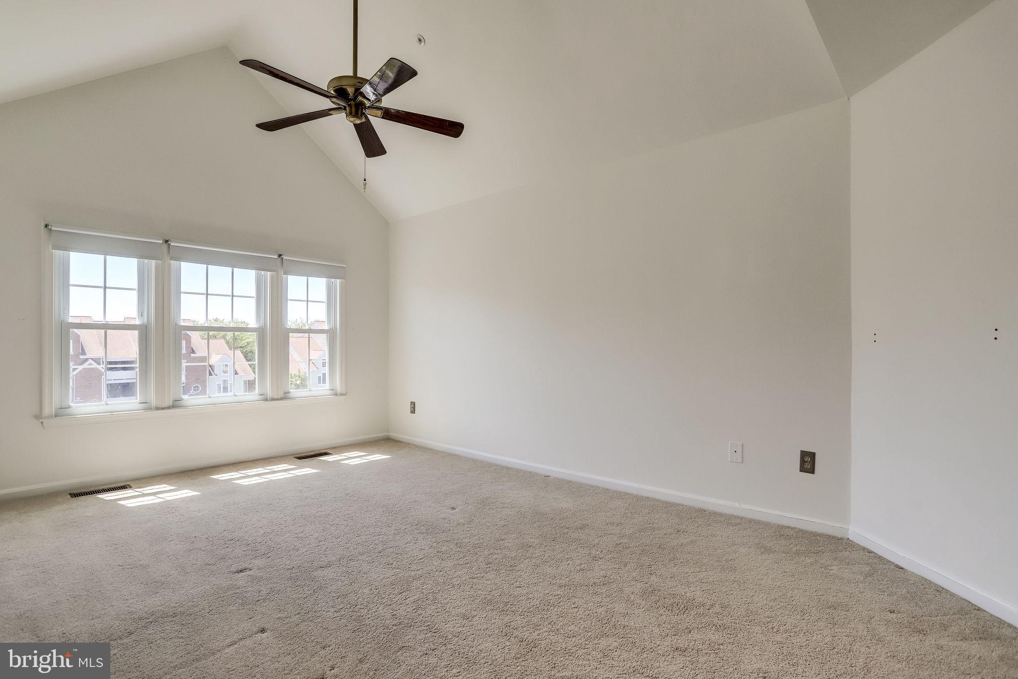 ETON SQUARE - Residential