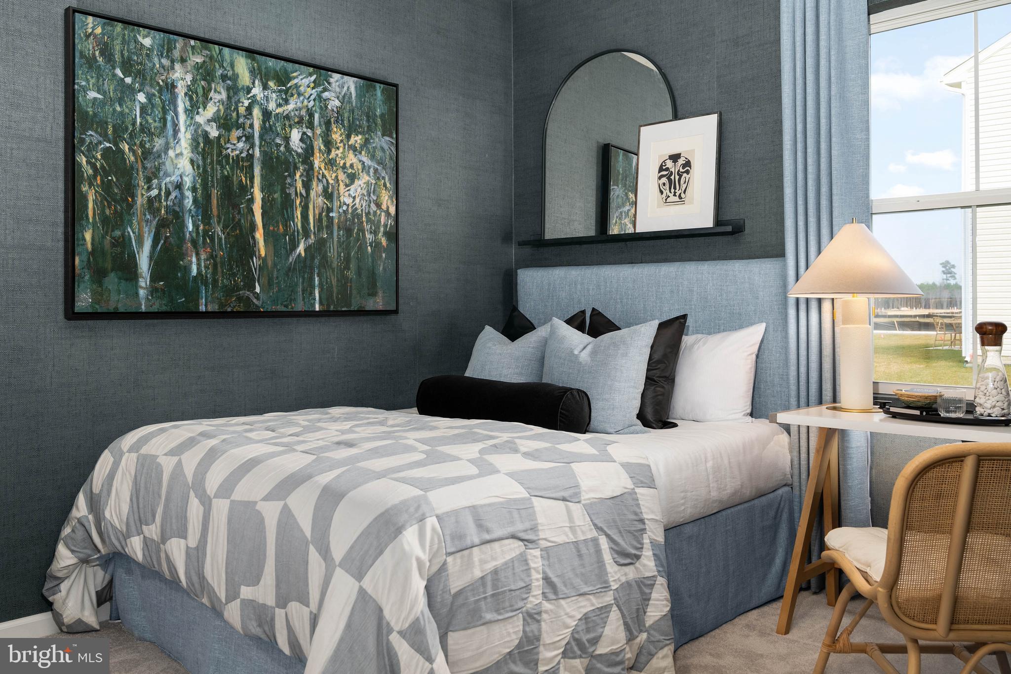 PELICAN POINT - Residential