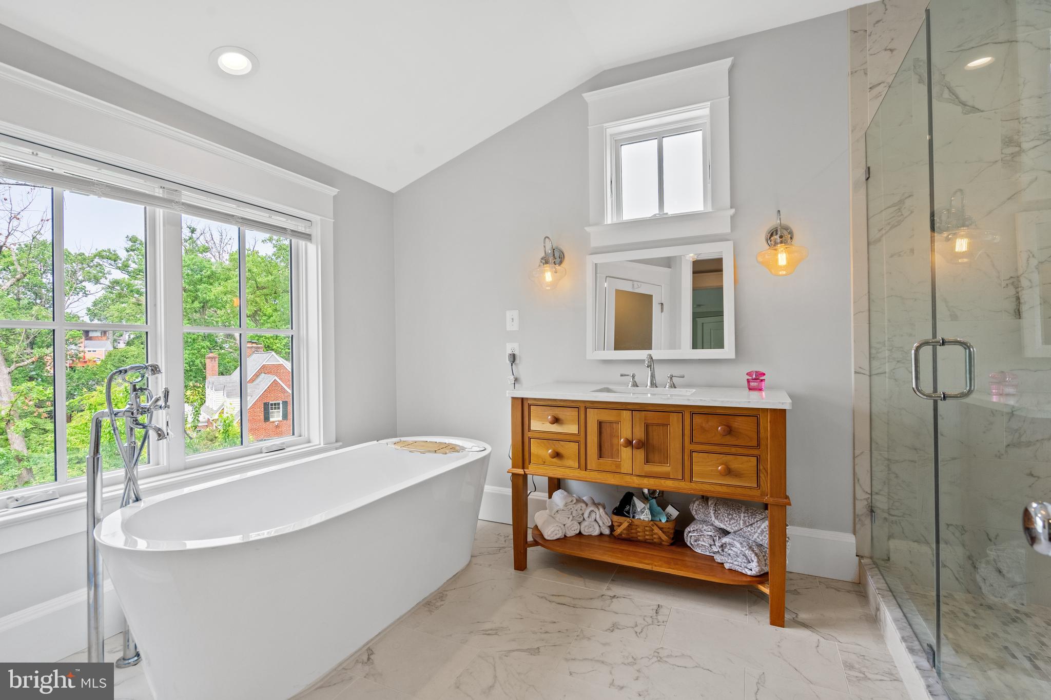 BRADDOCK HEIGHTS - Residential