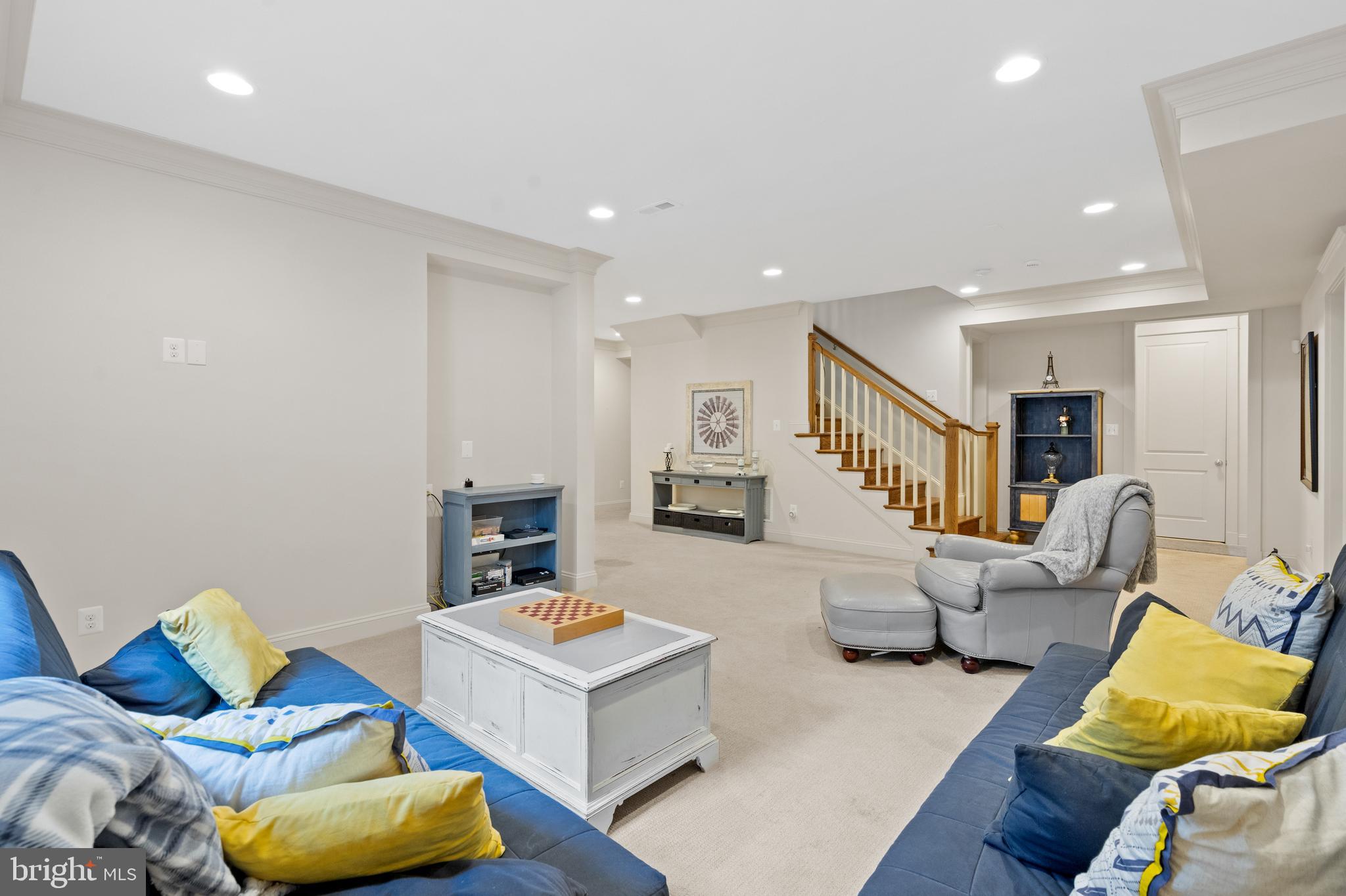 BRADDOCK HEIGHTS - Residential