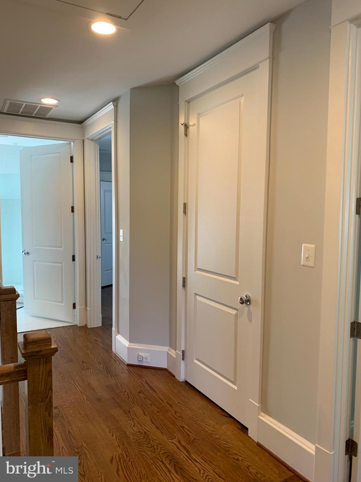 BRADDOCK HEIGHTS - Residential