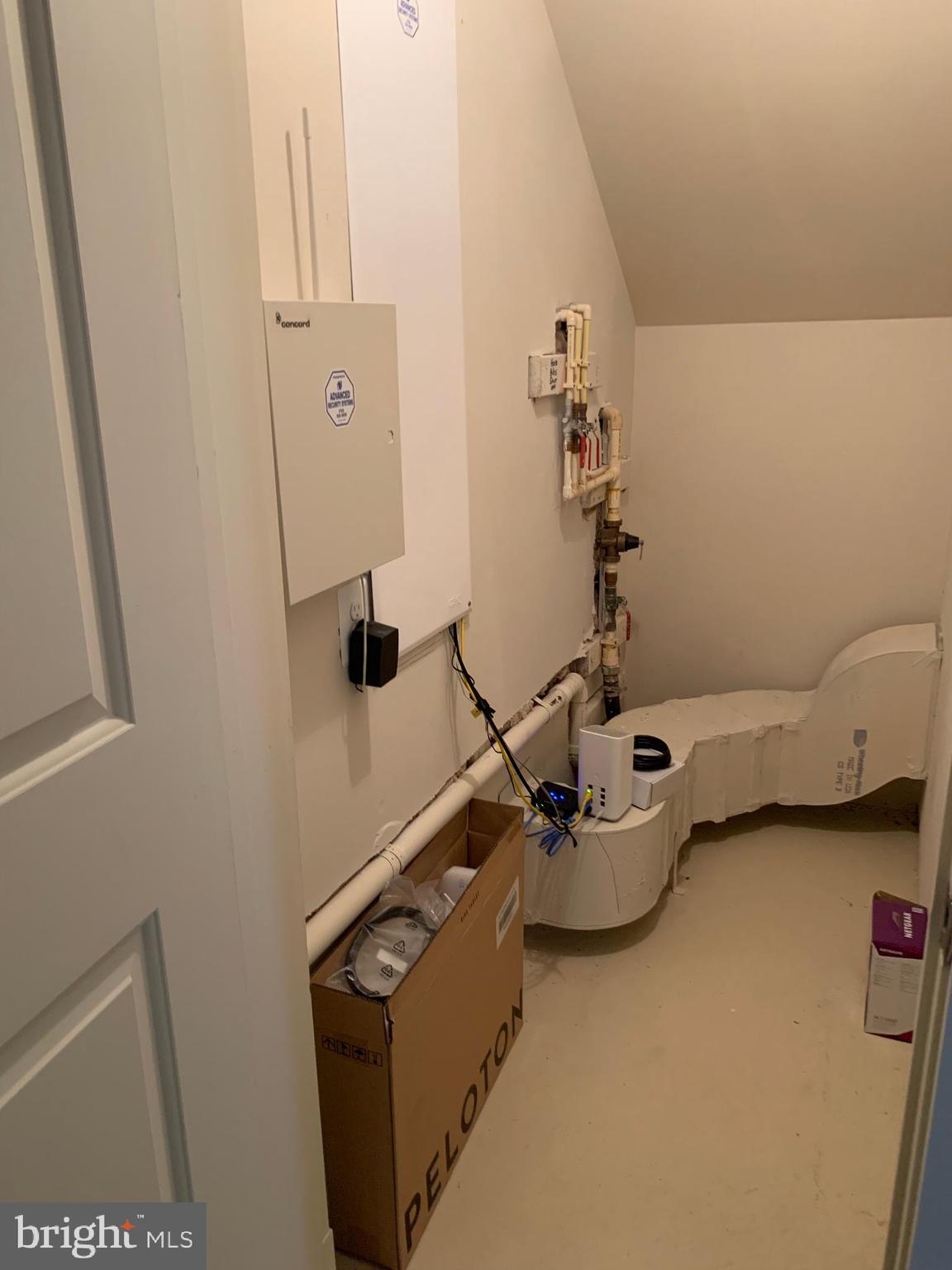 BRADDOCK HEIGHTS - Residential