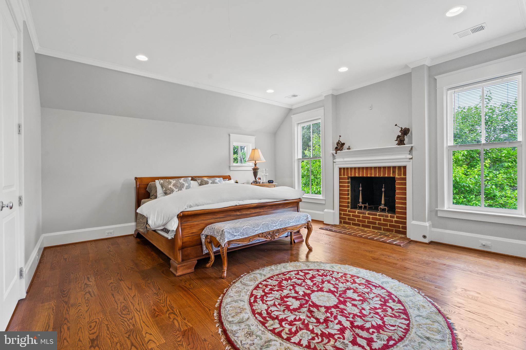 BRADDOCK HEIGHTS - Residential