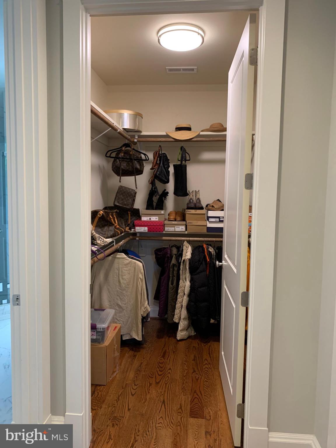 BRADDOCK HEIGHTS - Residential