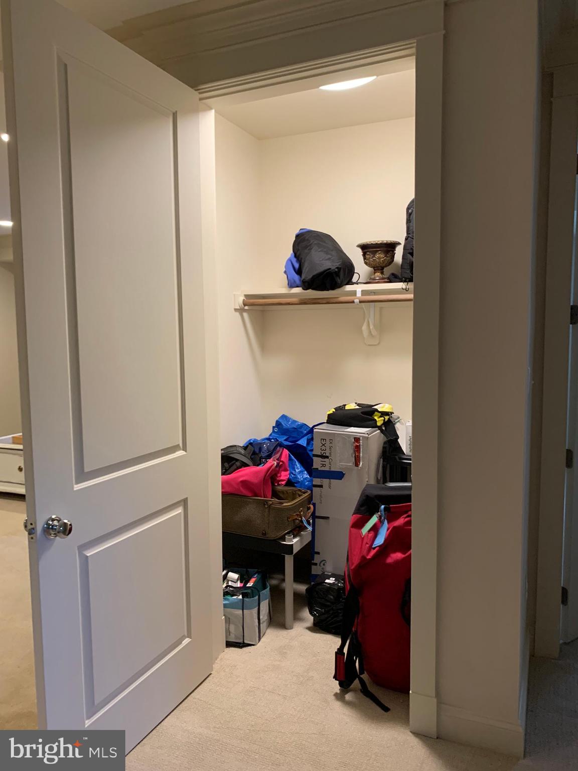 BRADDOCK HEIGHTS - Residential