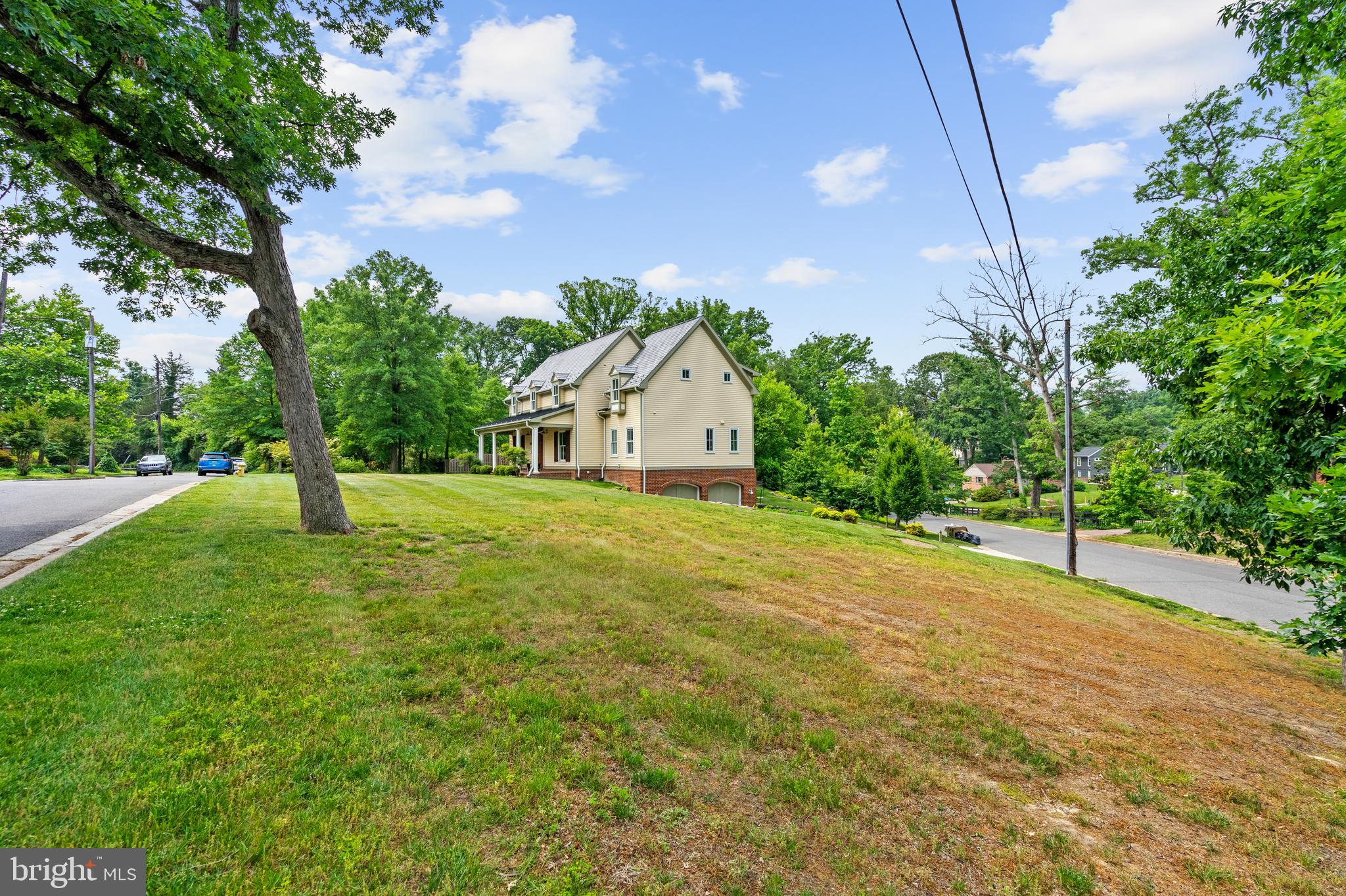 BRADDOCK HEIGHTS - Residential