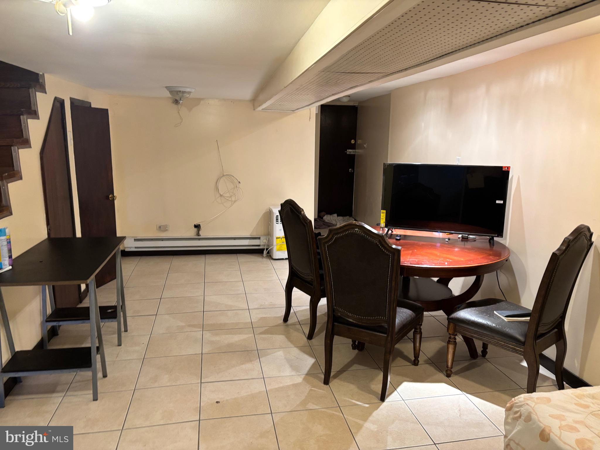 JUNIATA - Residential