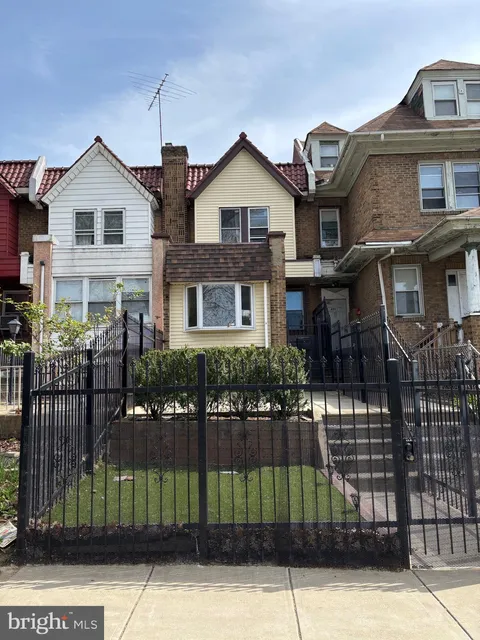 4003 E Roosevelt Boulevard, Philadelphia, PA MLS: PAPH2472494