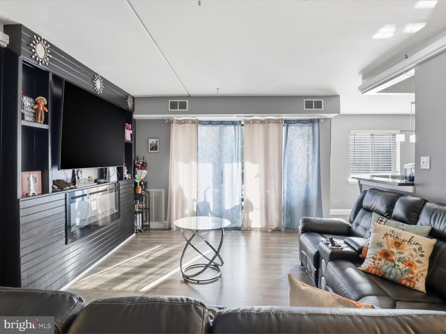 AVALON - Residential