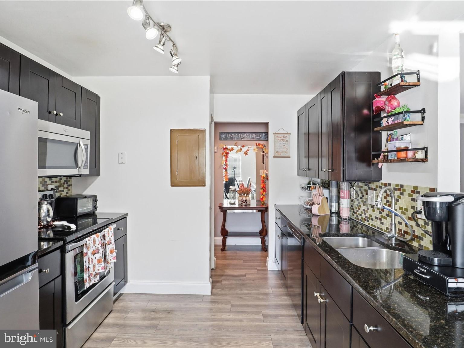 AVALON - Residential