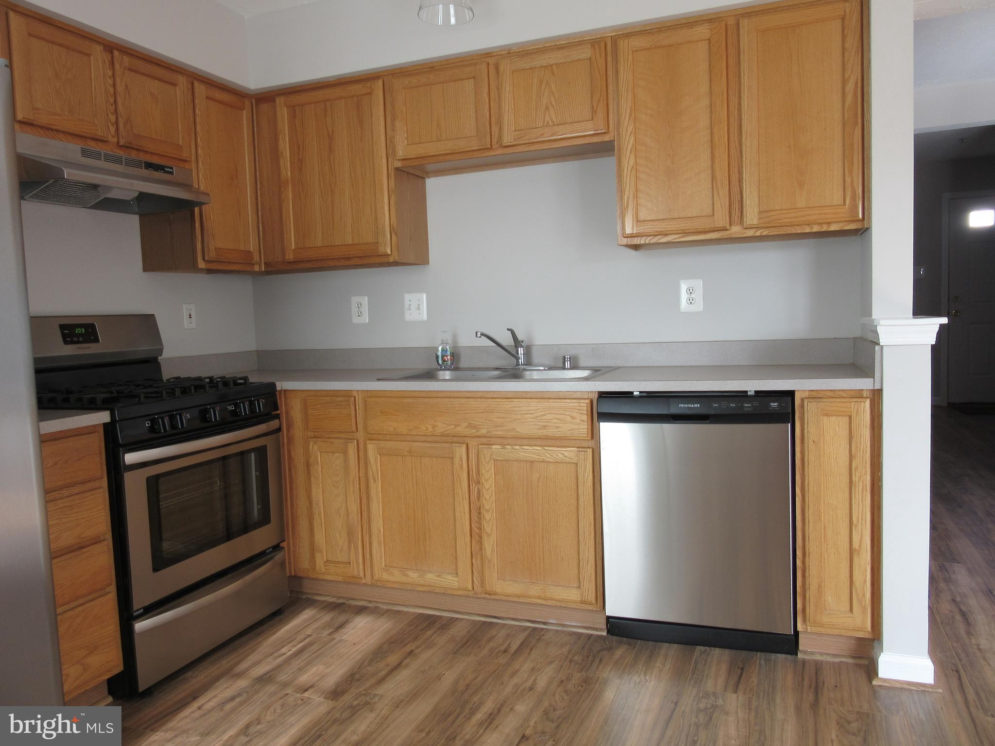 MEADOWS AT ELK CREEK - Residential