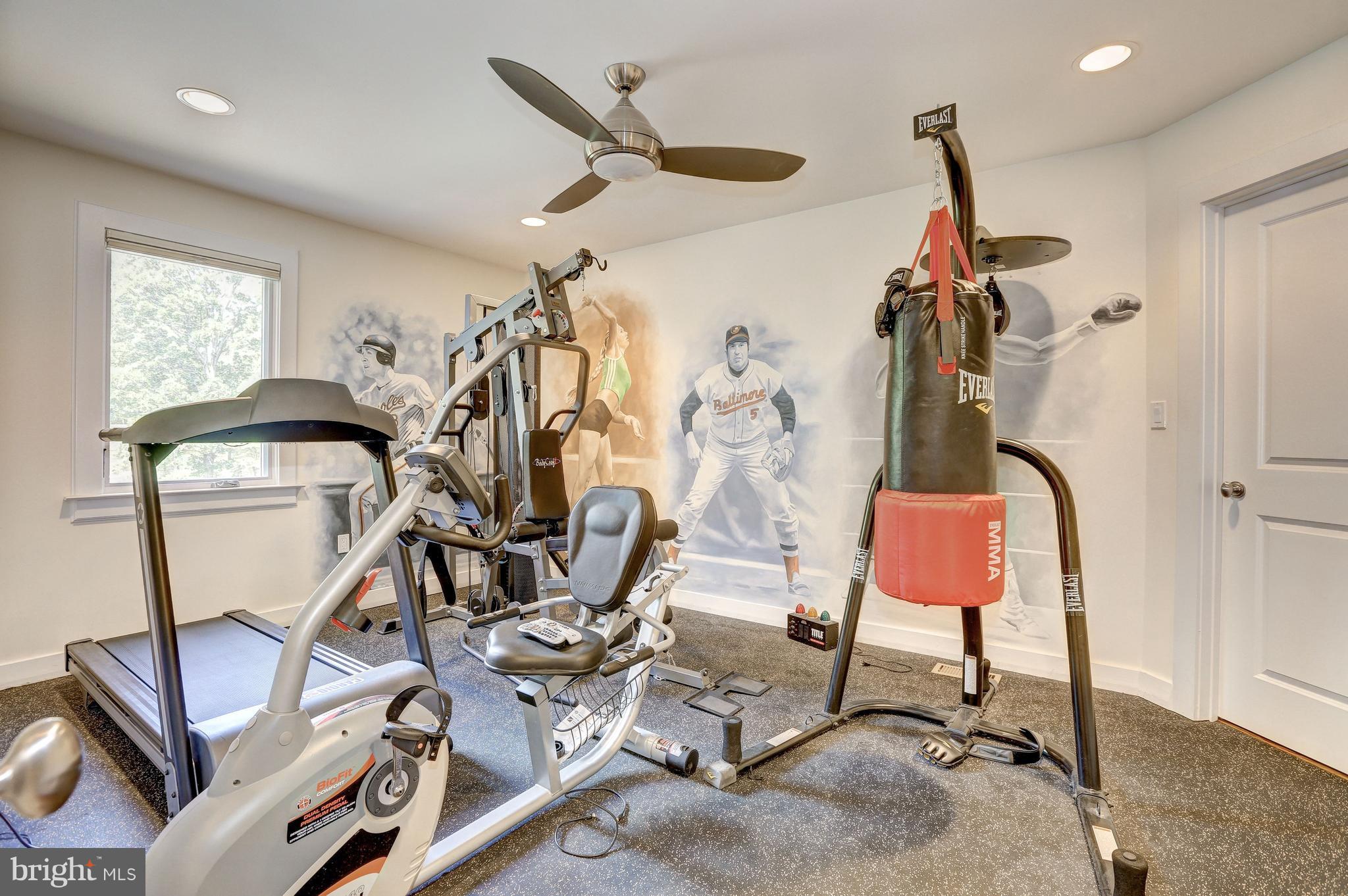 POTOMAC VILLAGE - Residential