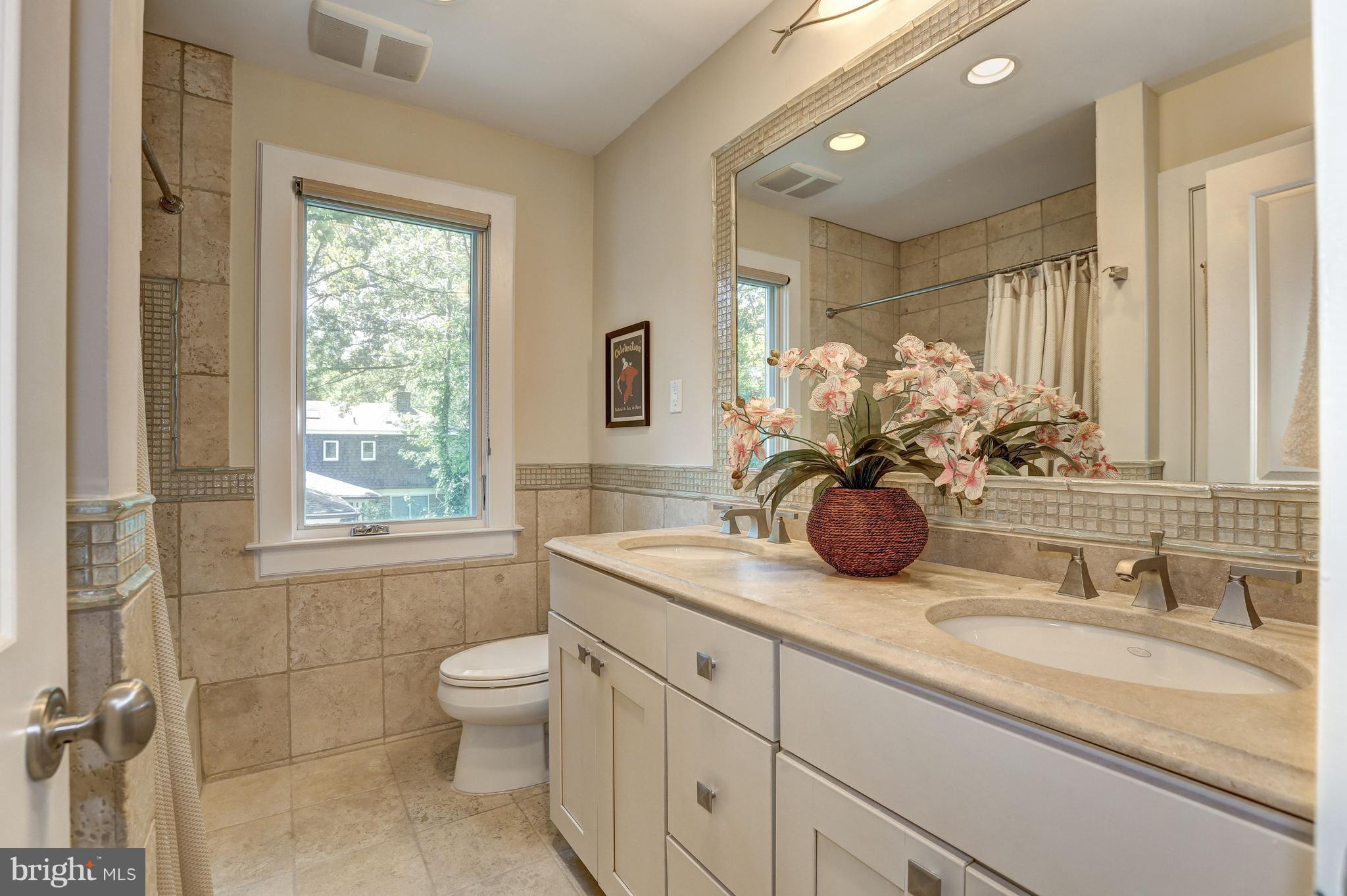 POTOMAC VILLAGE - Residential