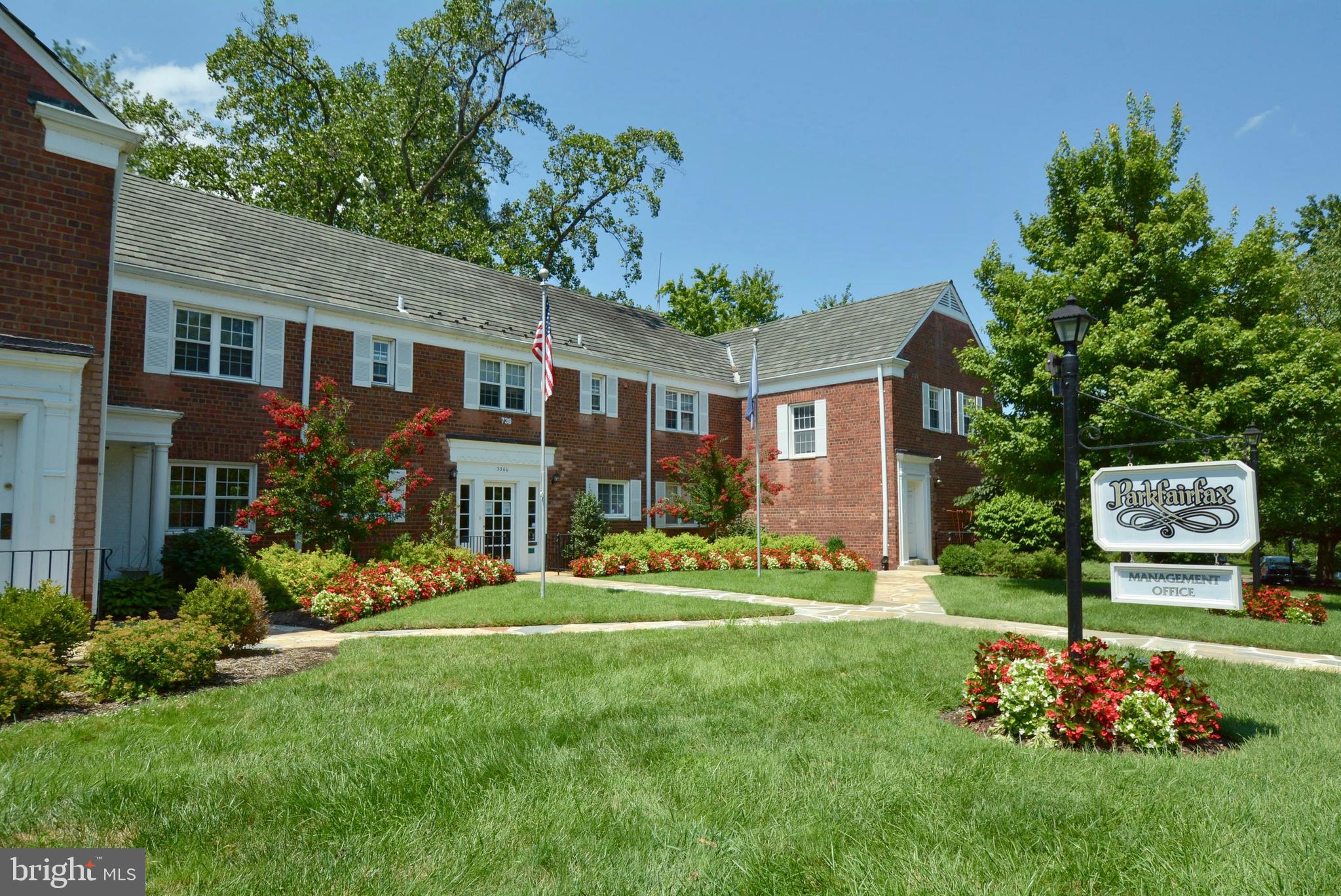 PARK  FAIRFAX - Residential