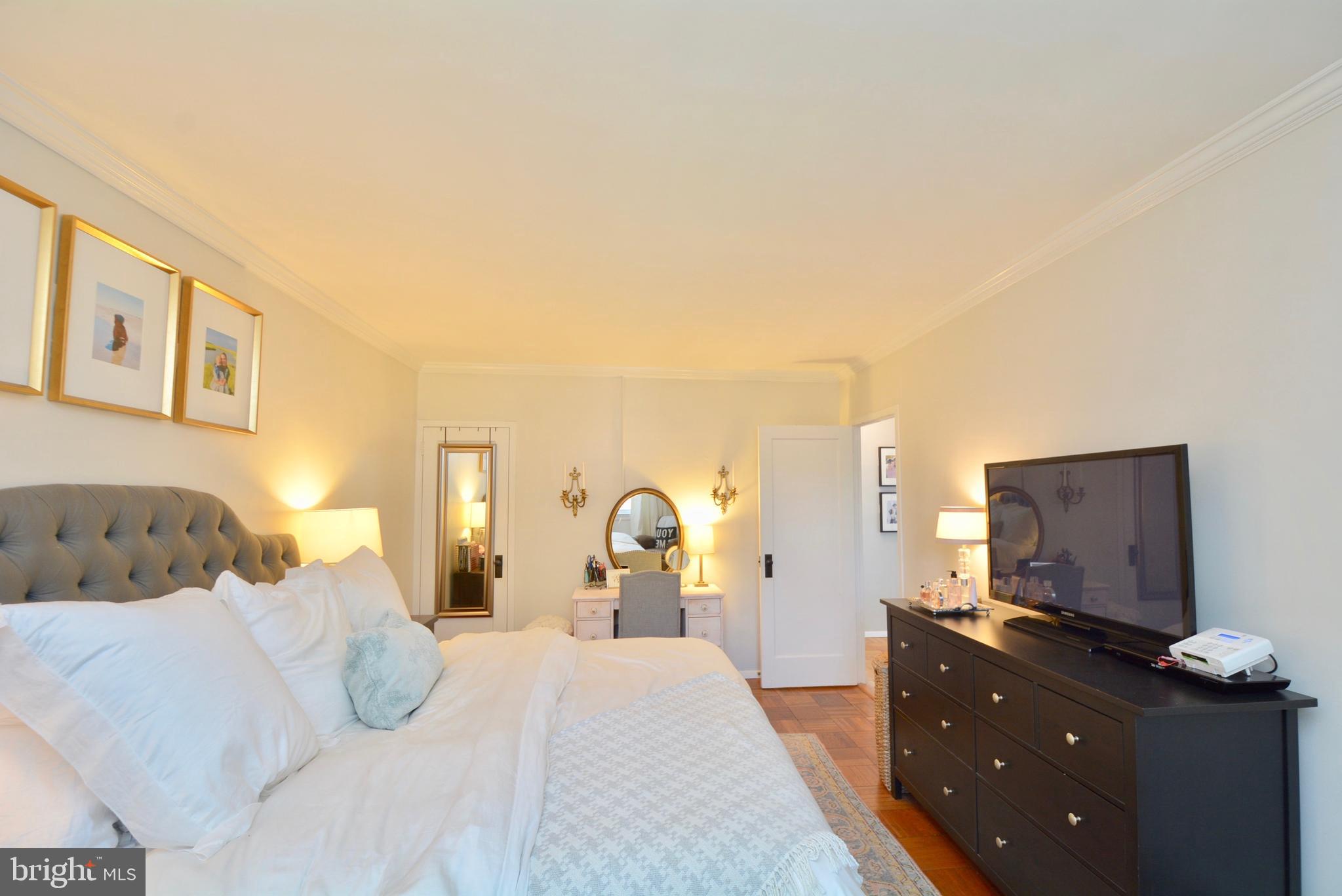 PARK  FAIRFAX - Residential