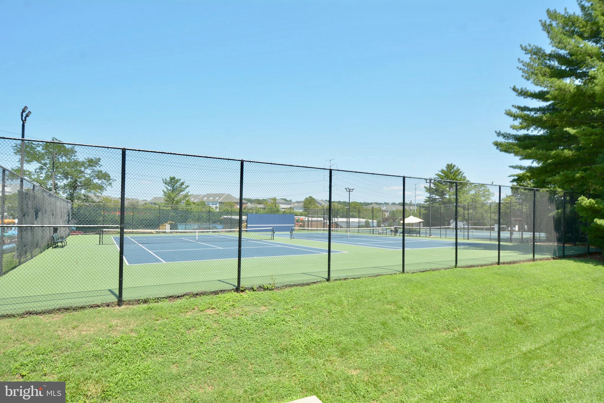 PARK  FAIRFAX - Residential