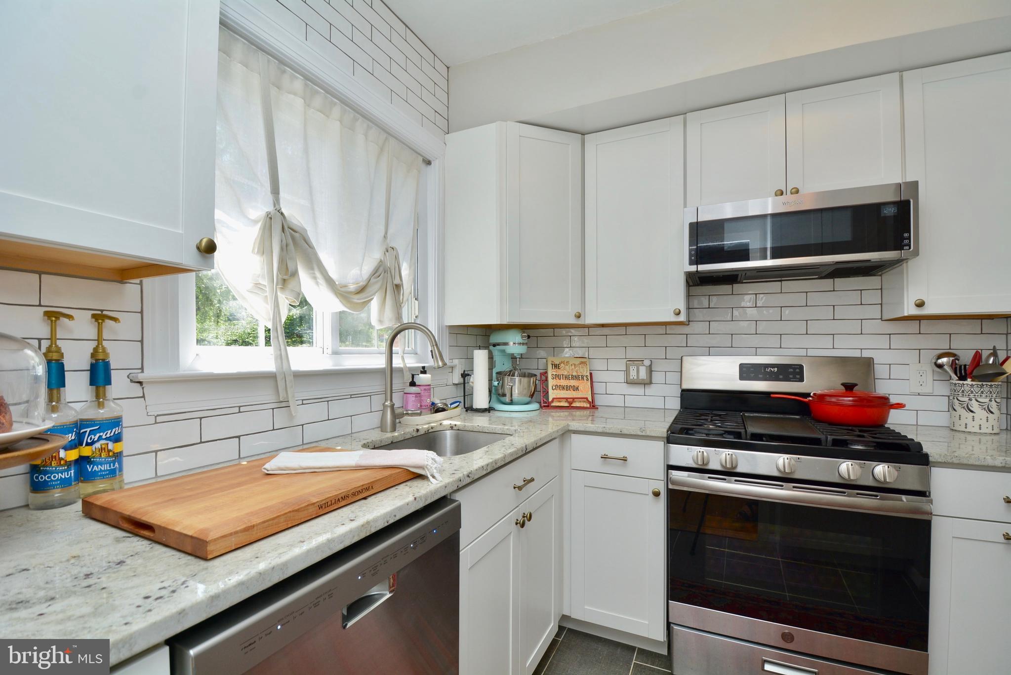 PARK  FAIRFAX - Residential