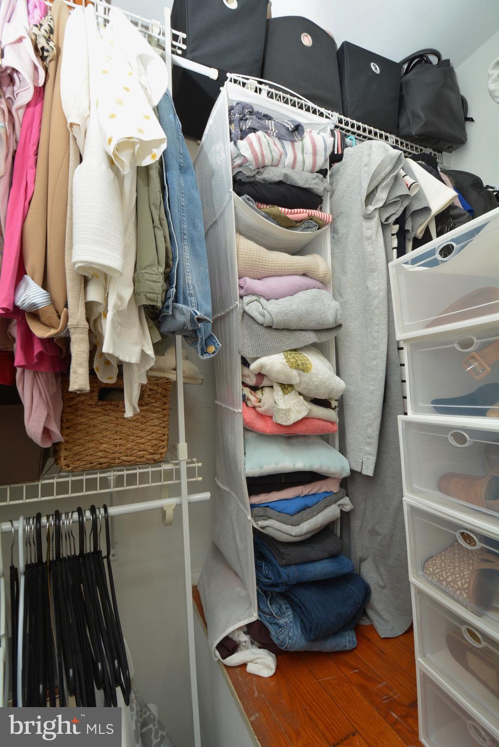 PARK  FAIRFAX - Residential