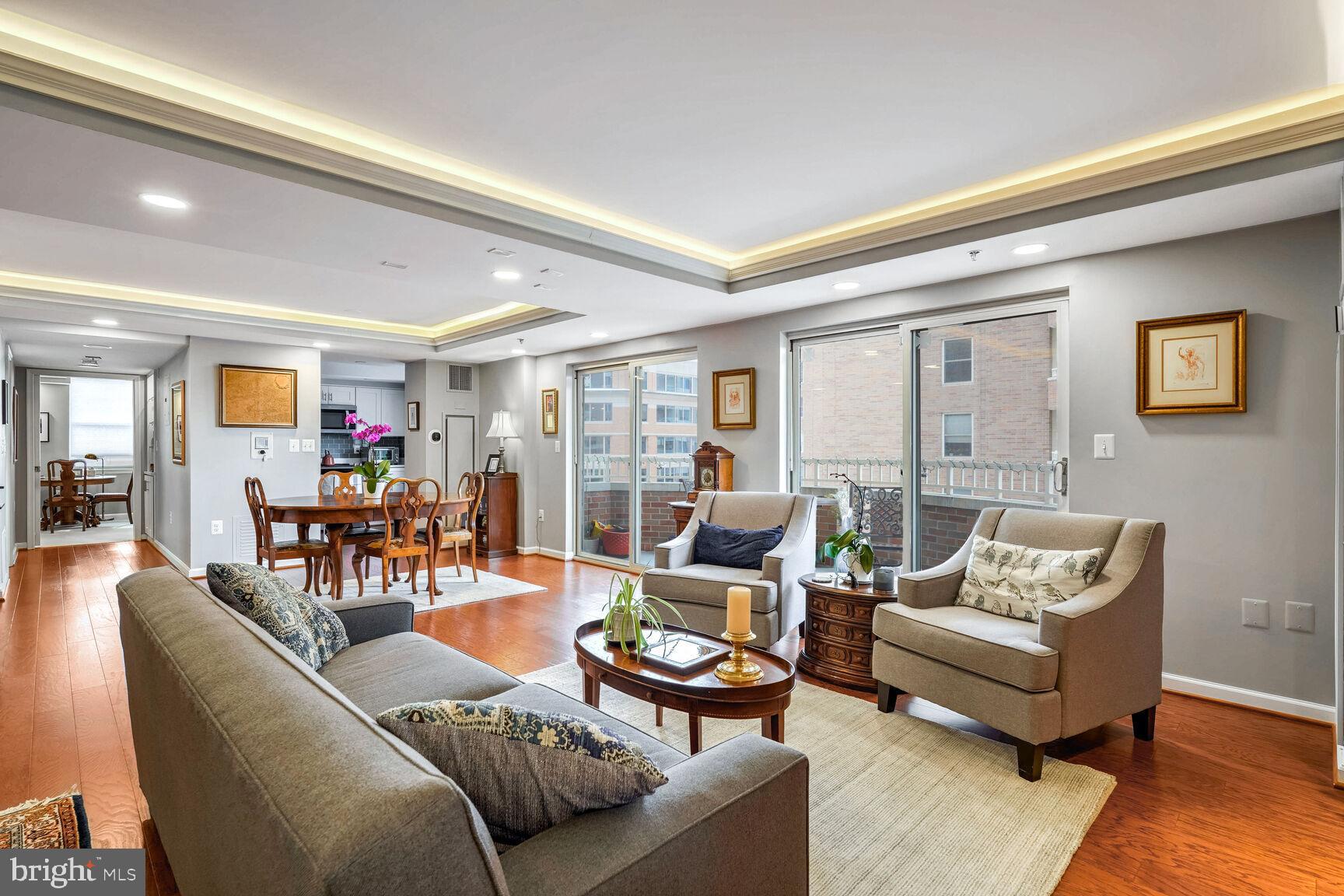 900 N TAYLOR STREET 1004 & 1006