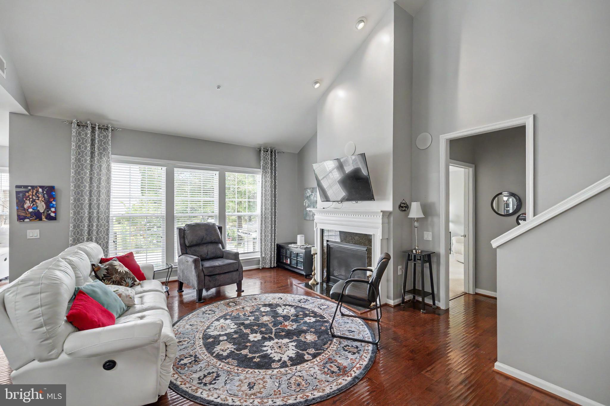 35 BATTERY POINT DRIVE