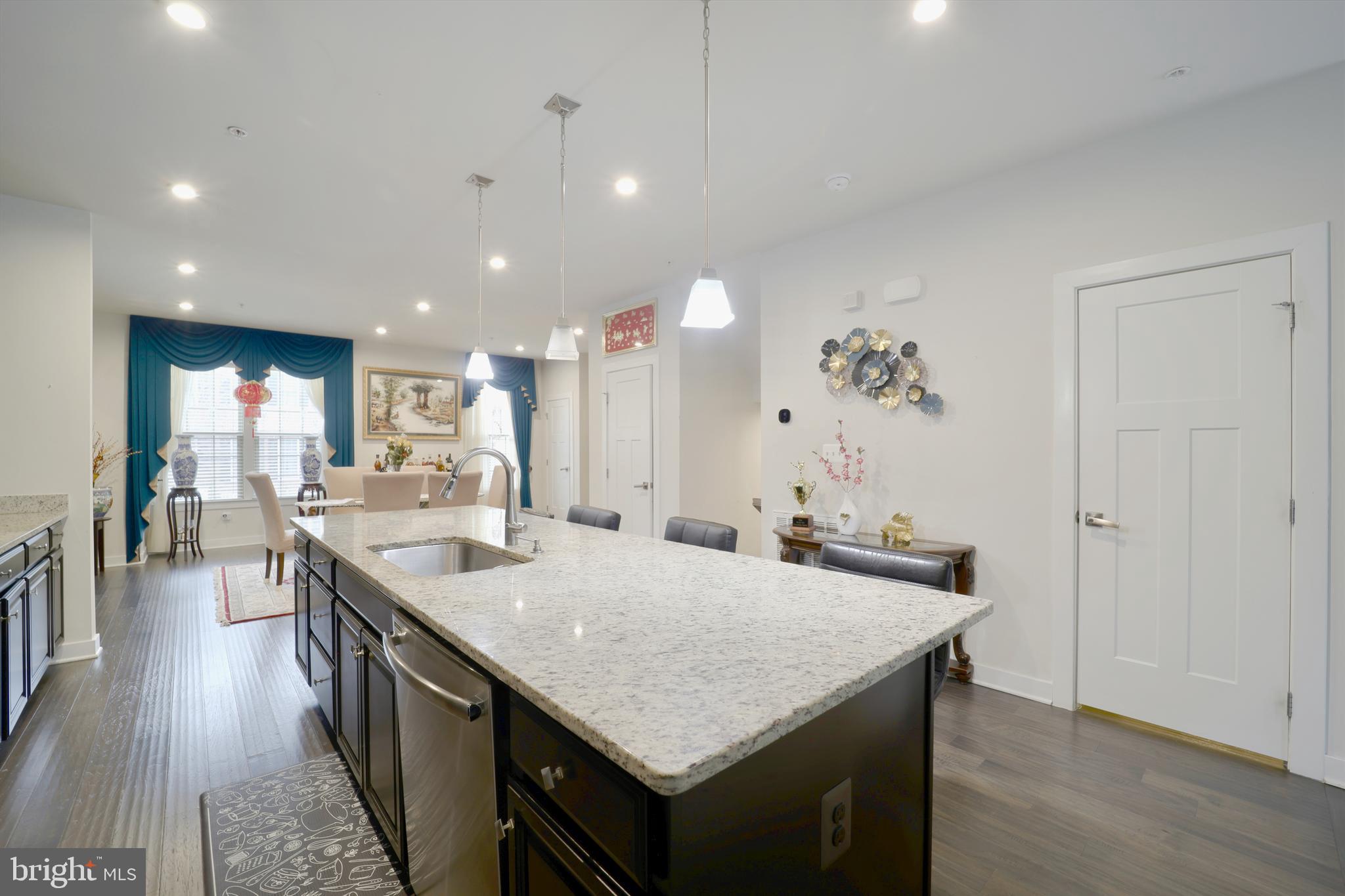 SILVER SPRING - Residential