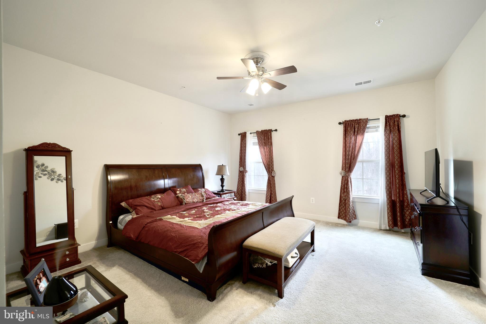 SILVER SPRING - Residential