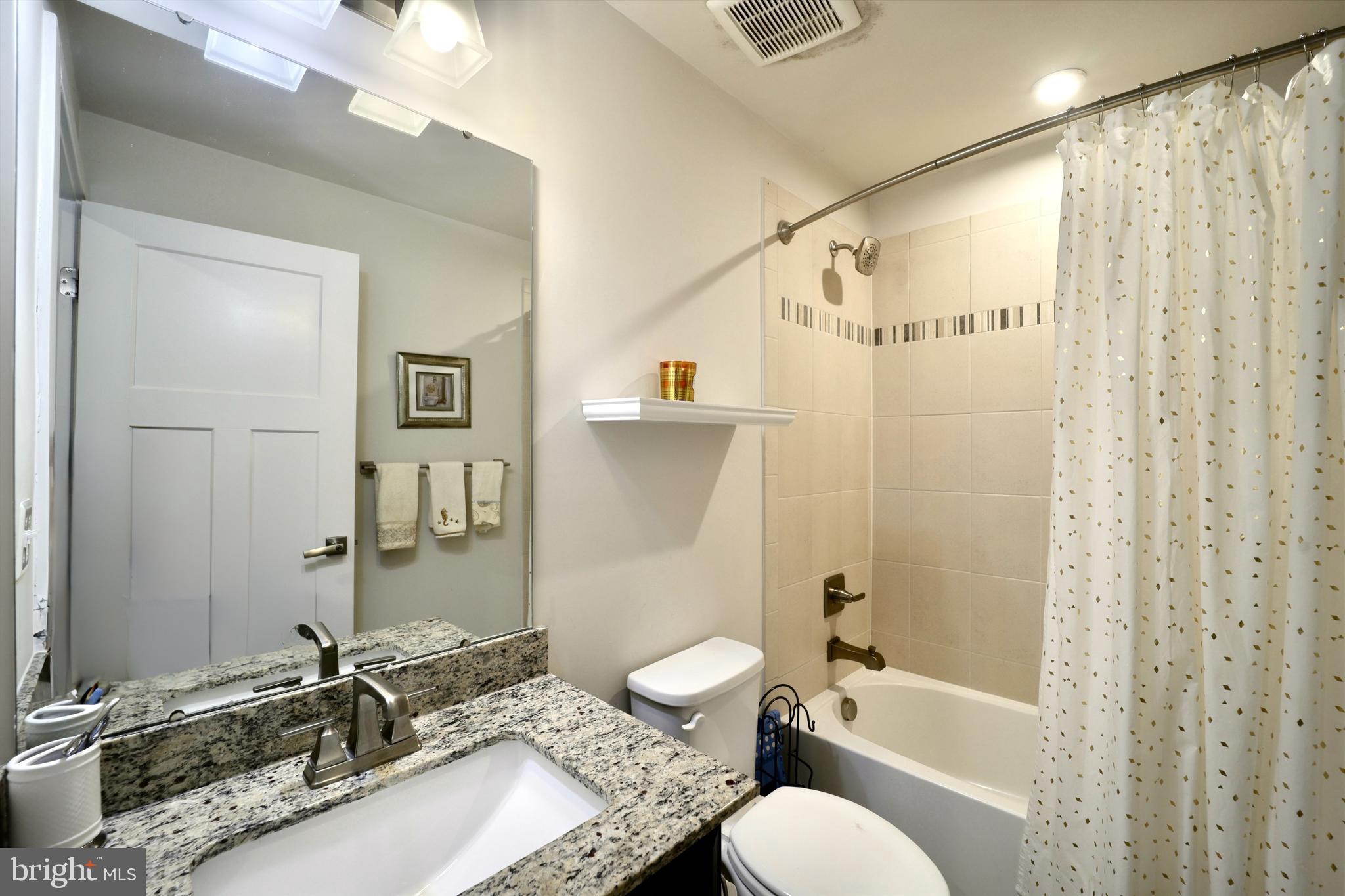 SILVER SPRING - Residential