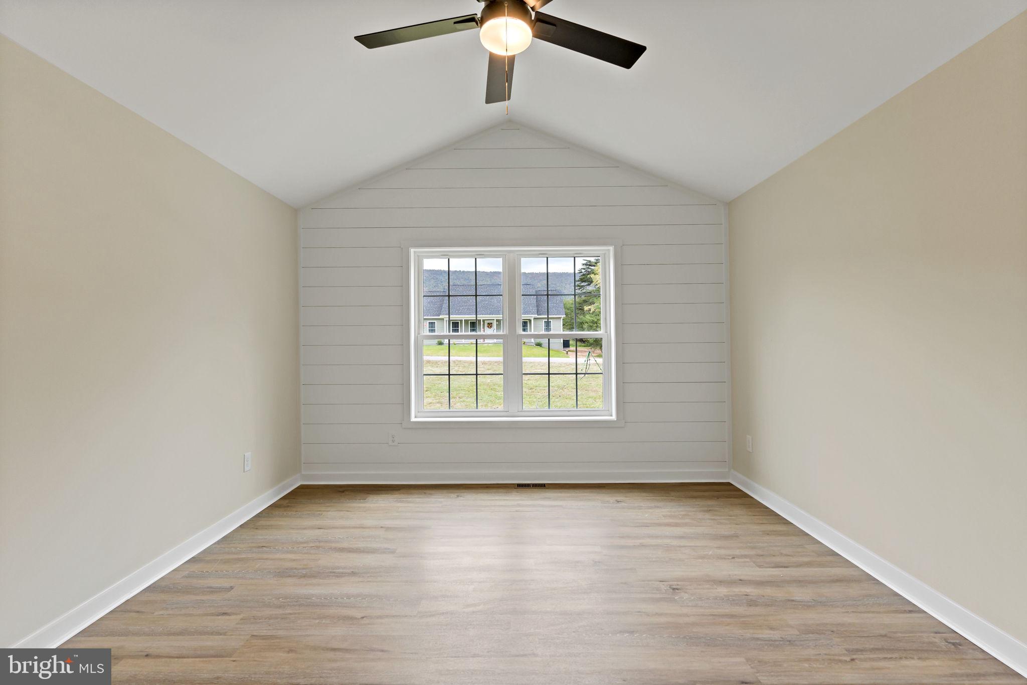 CACAPON SOUTH - Residential