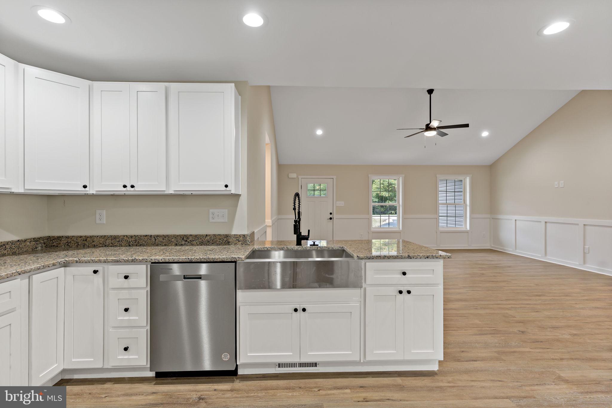 CACAPON SOUTH - Residential