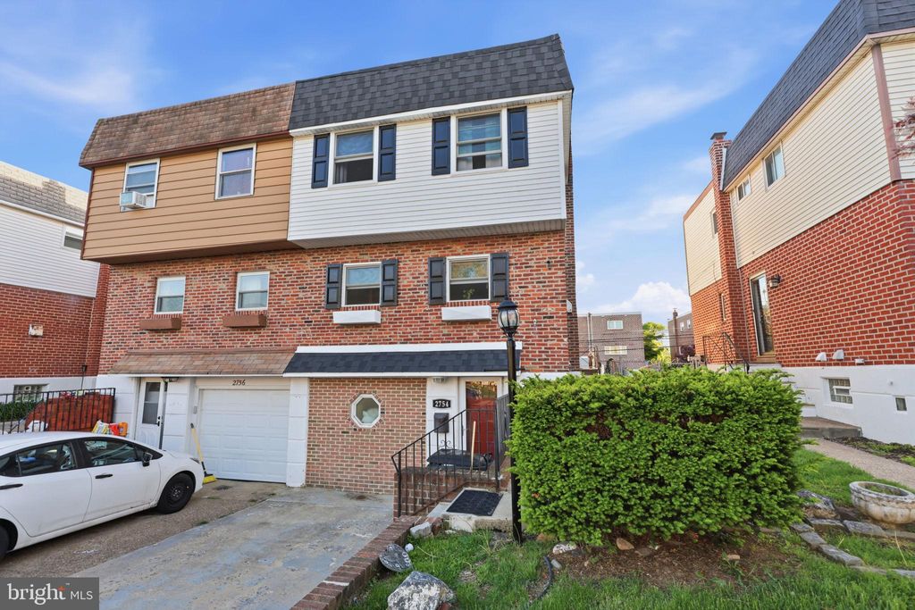 Photo of 2754 Clayton Street, PHILADELPHIA, PA 19152 (MLS # PAPH2613590)