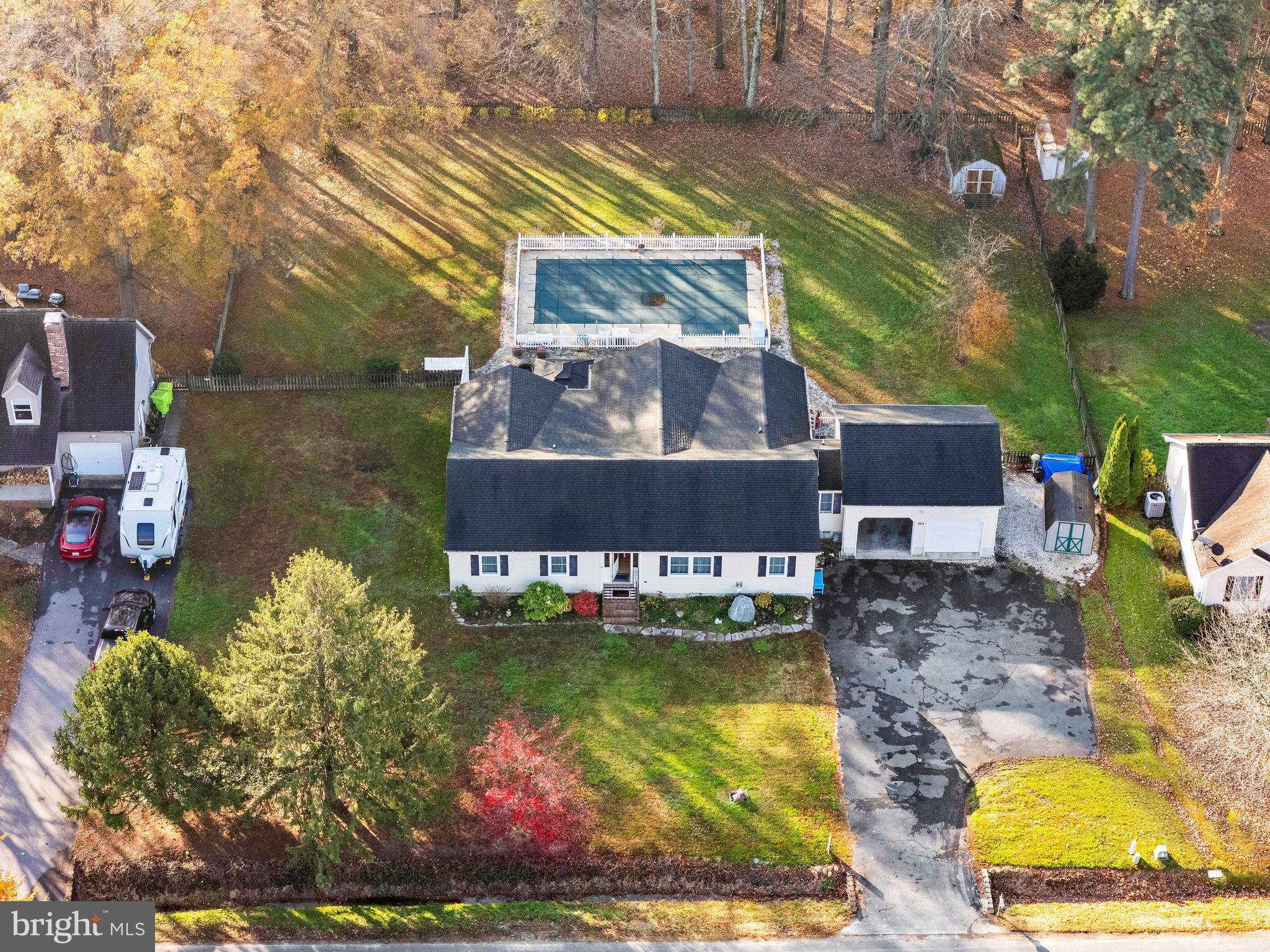 CLOVERFIELDS - Residential