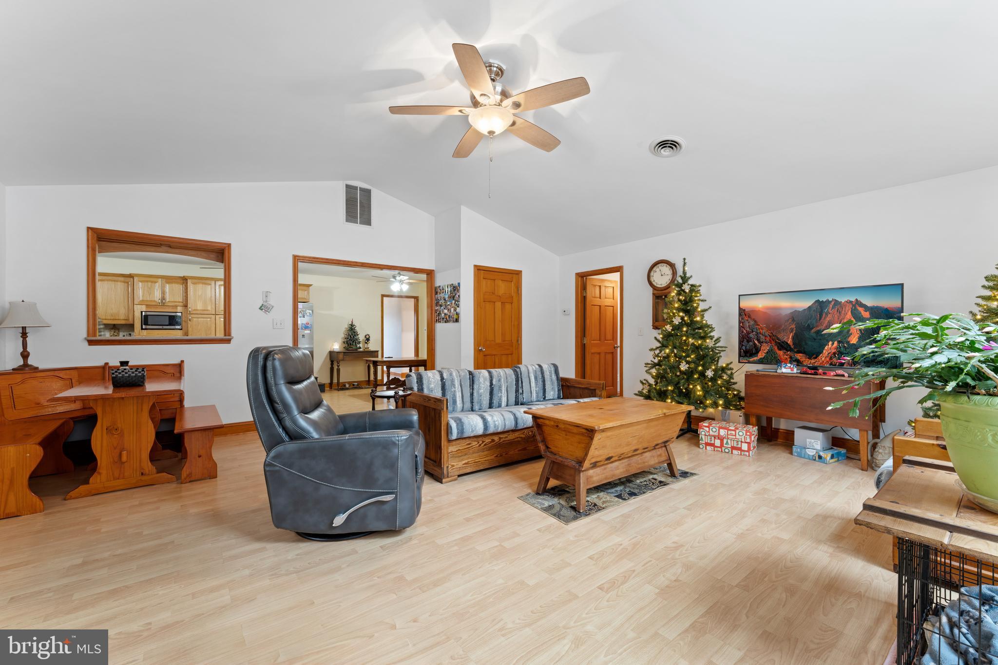 CLOVERFIELDS - Residential