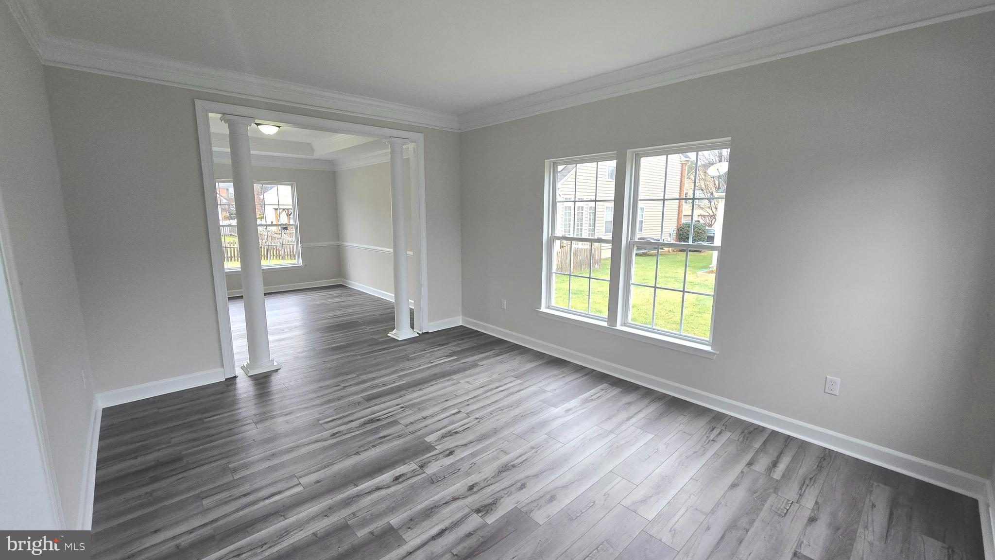 THE VILLAGE OF WASHINGTON TRAIL - Residential