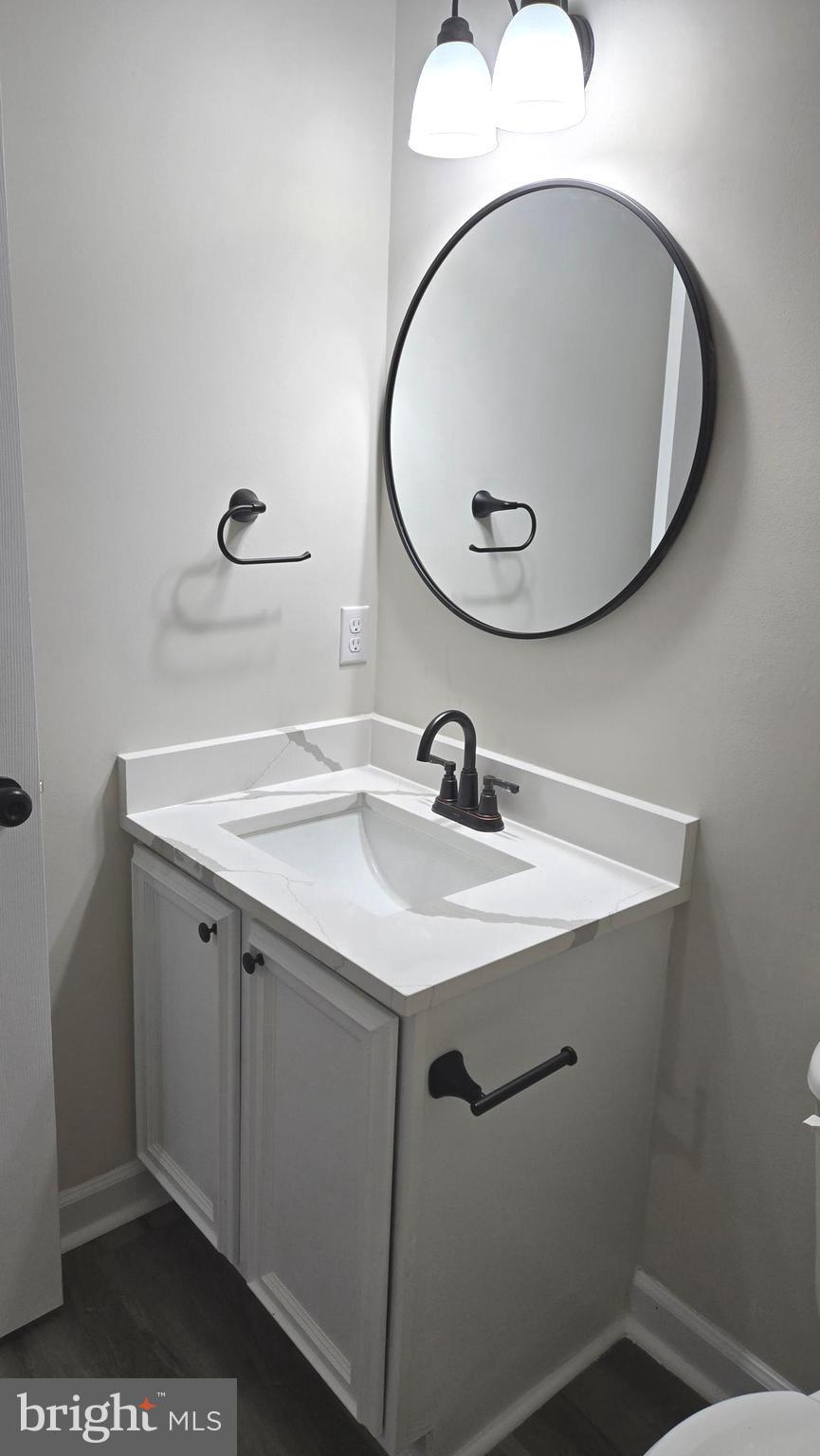 THE VILLAGE OF WASHINGTON TRAIL - Residential