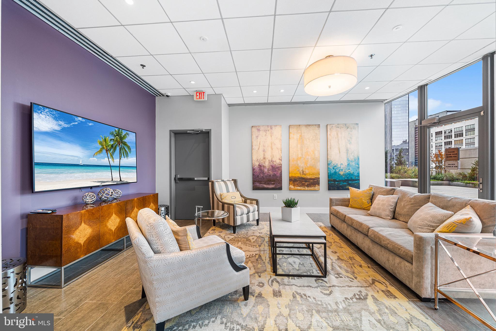 PHILADELPHIA - Residential