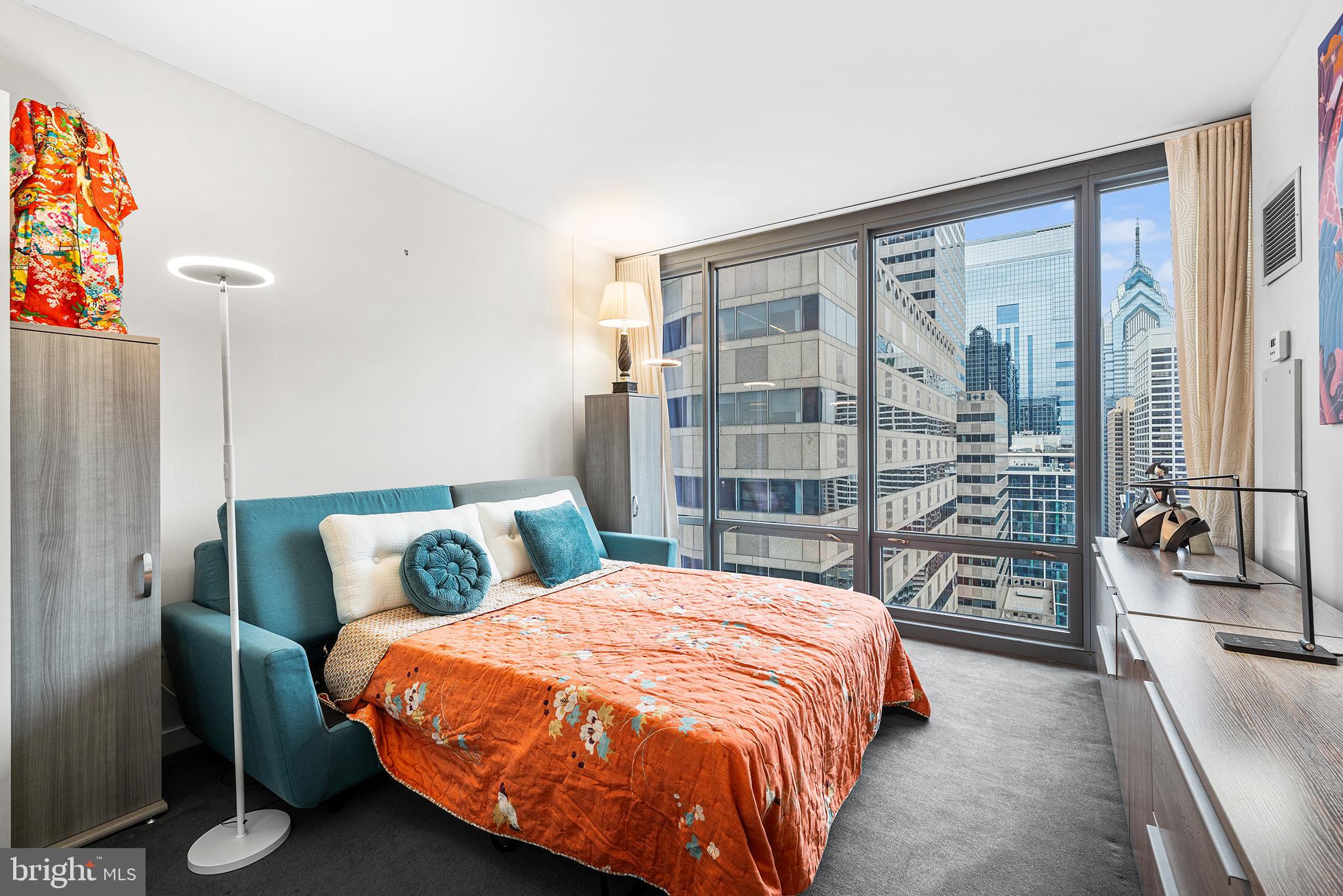 PHILADELPHIA - Residential