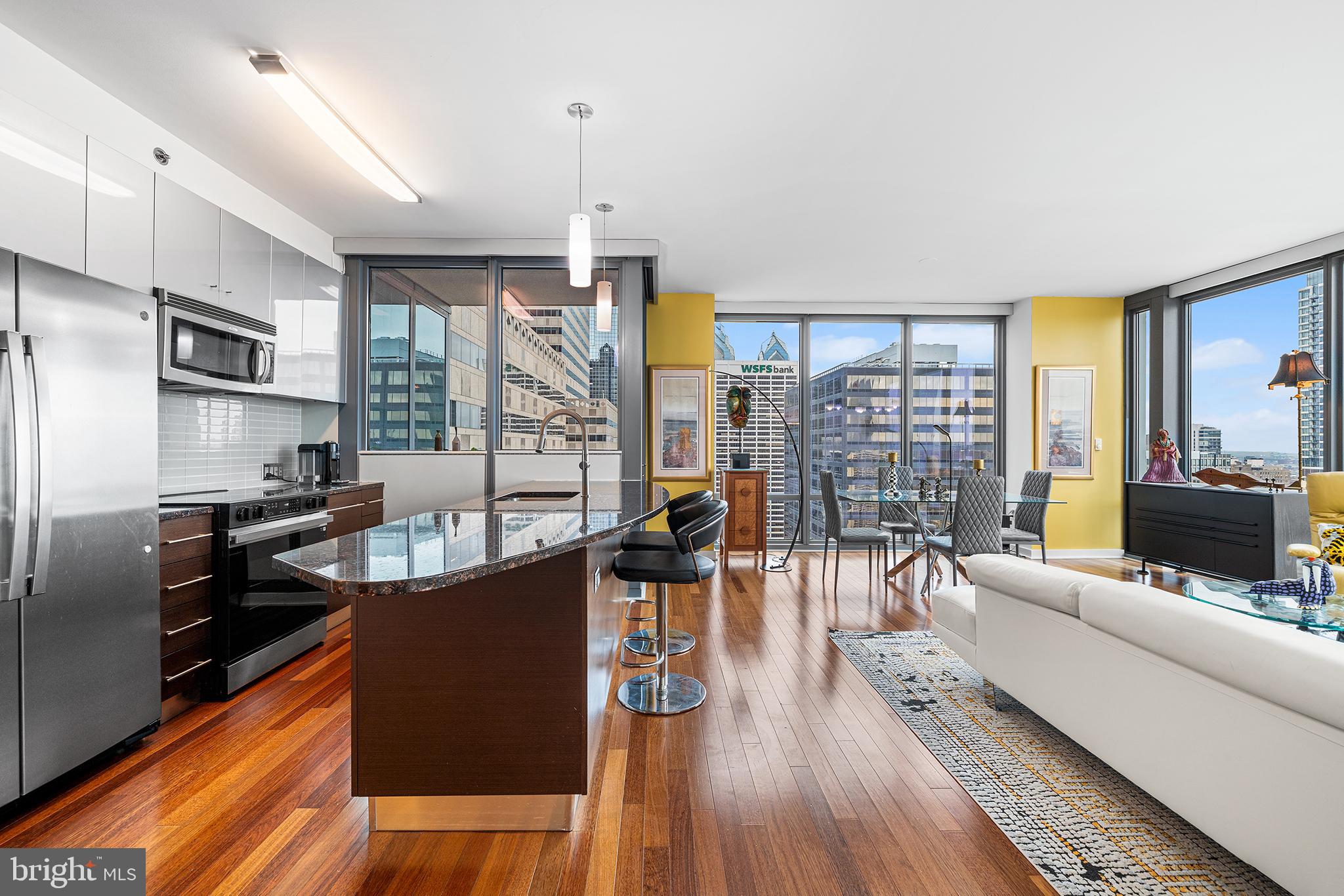 PHILADELPHIA - Residential