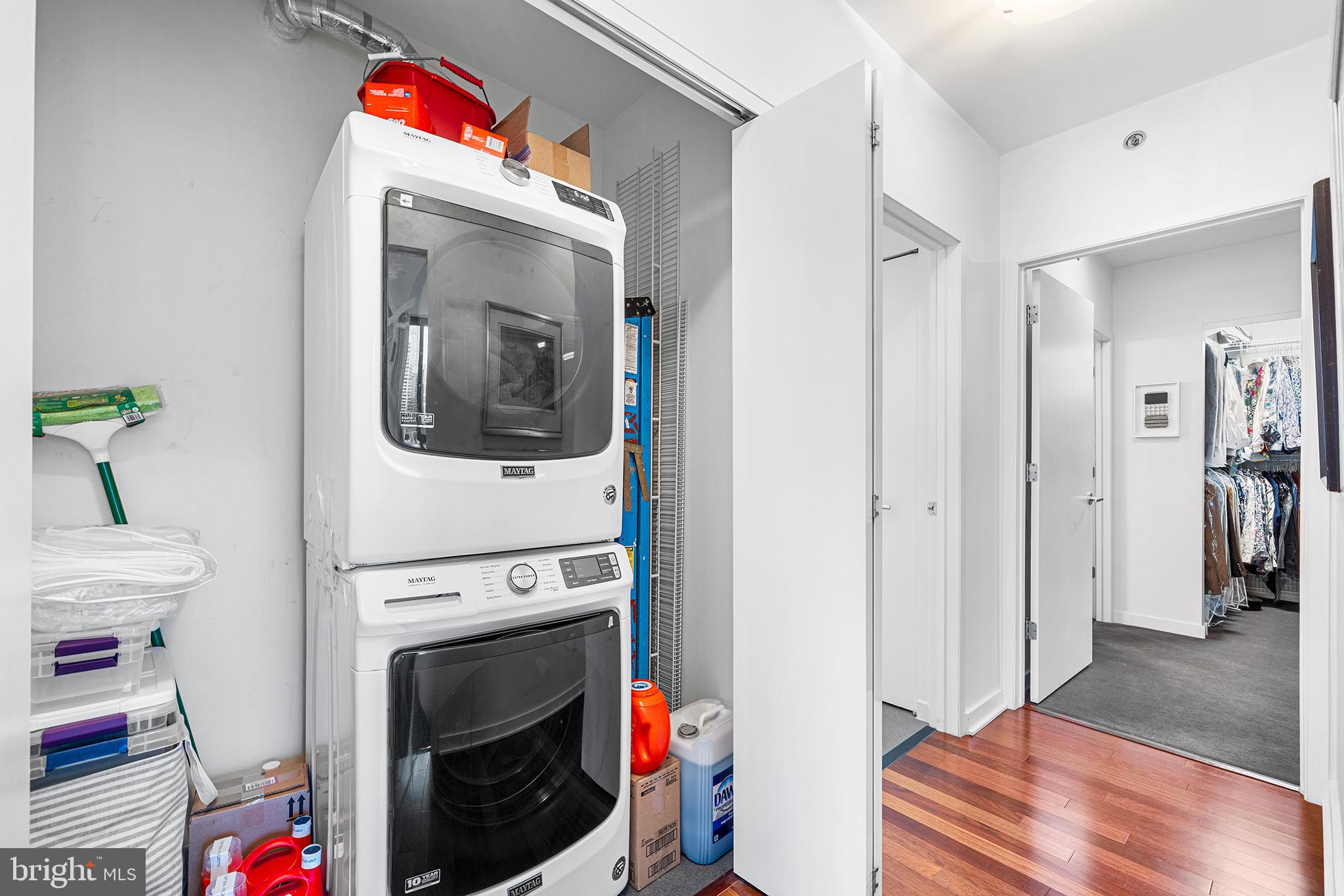 PHILADELPHIA - Residential