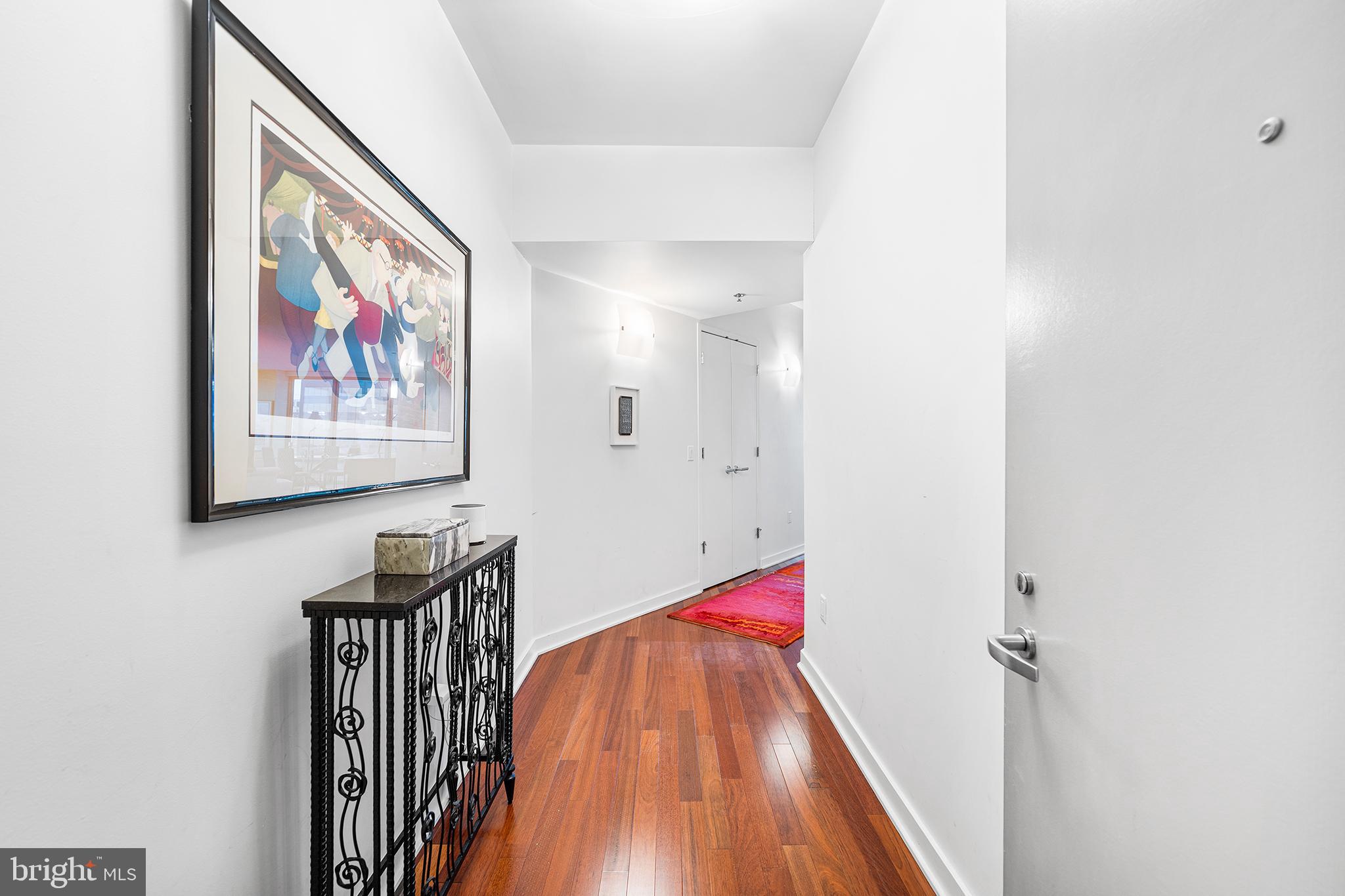 PHILADELPHIA - Residential