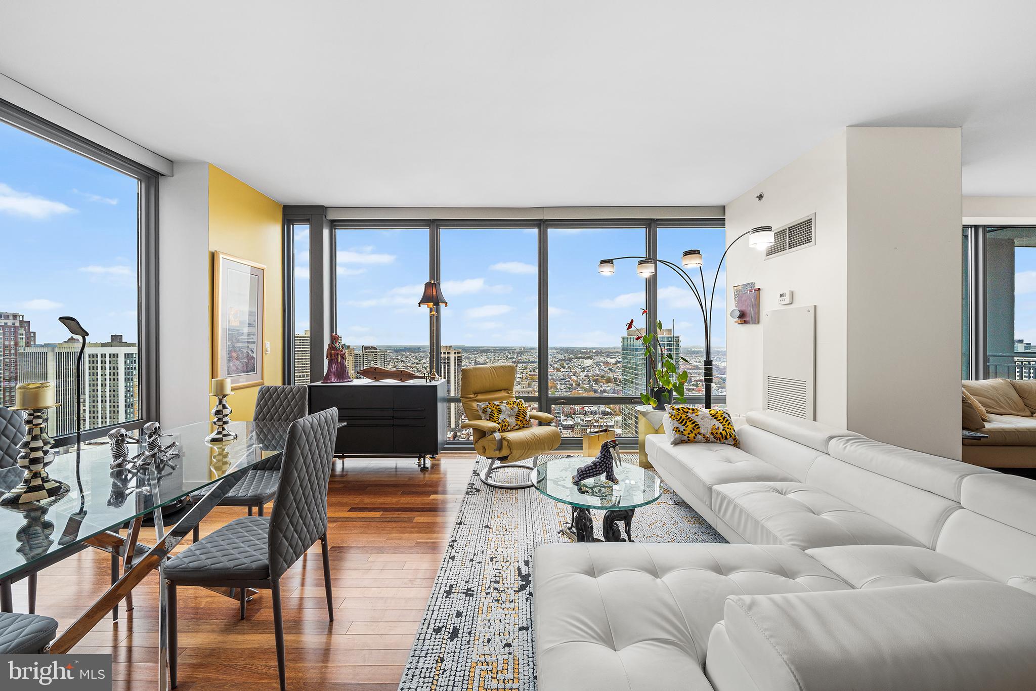 PHILADELPHIA - Residential