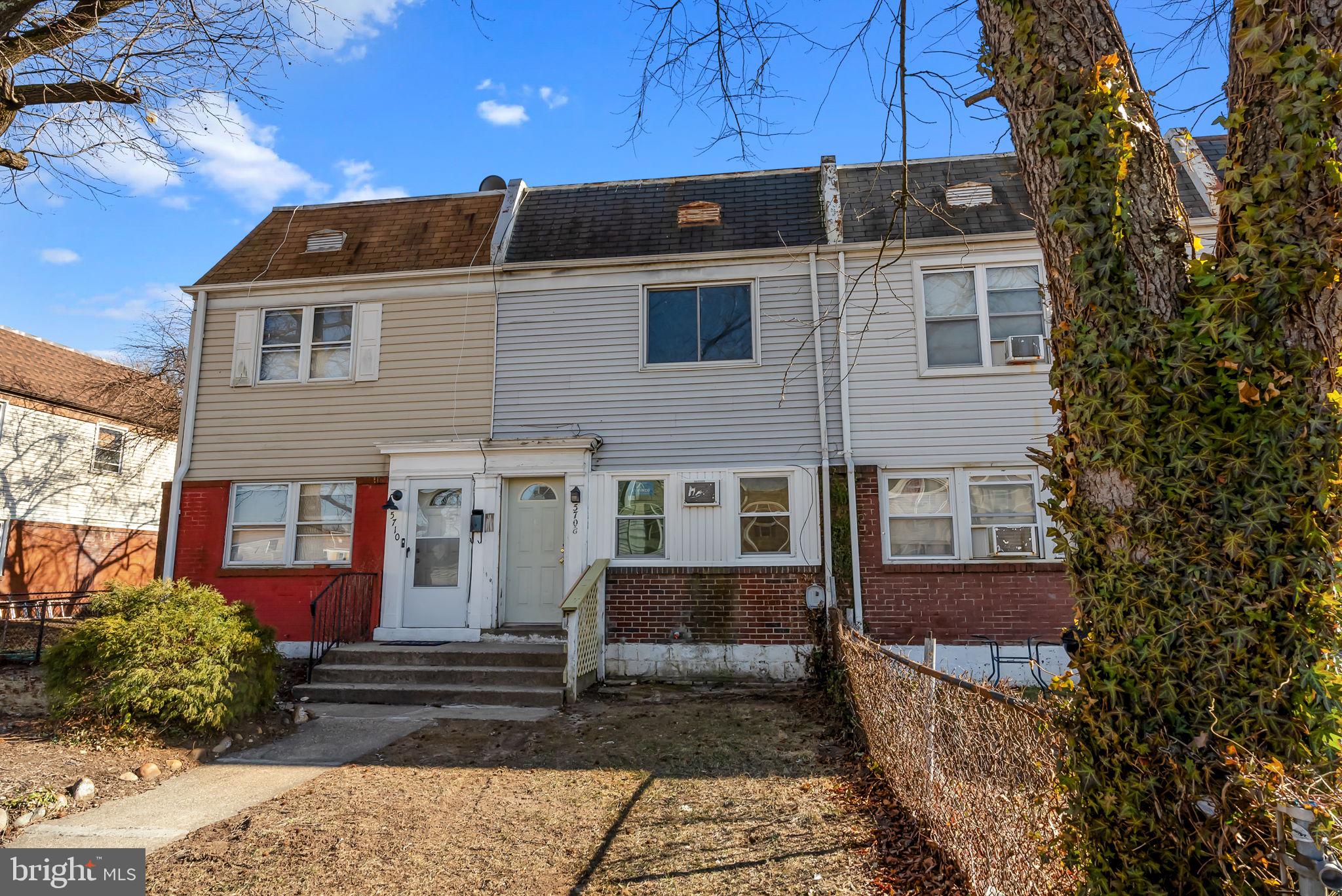 BLOOMSDALE GDNS - Residential