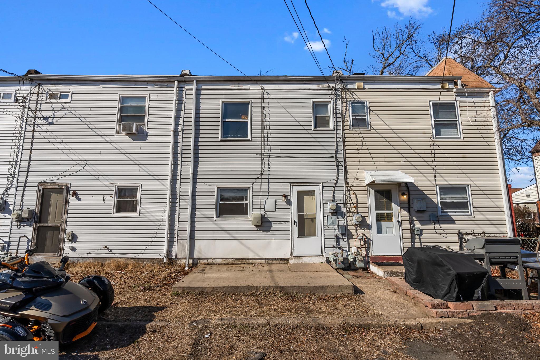 BLOOMSDALE GDNS - Residential