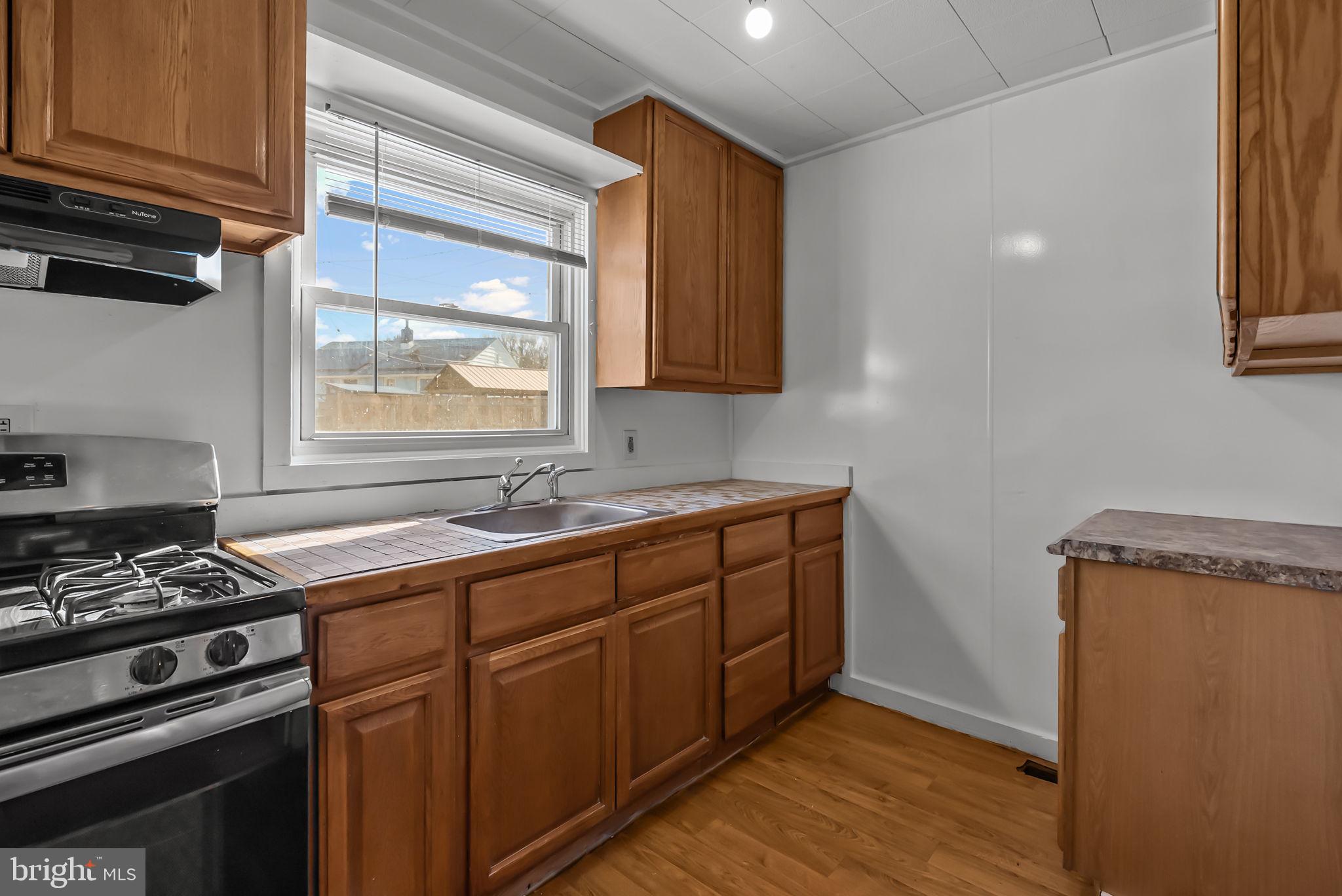 BLOOMSDALE GDNS - Residential