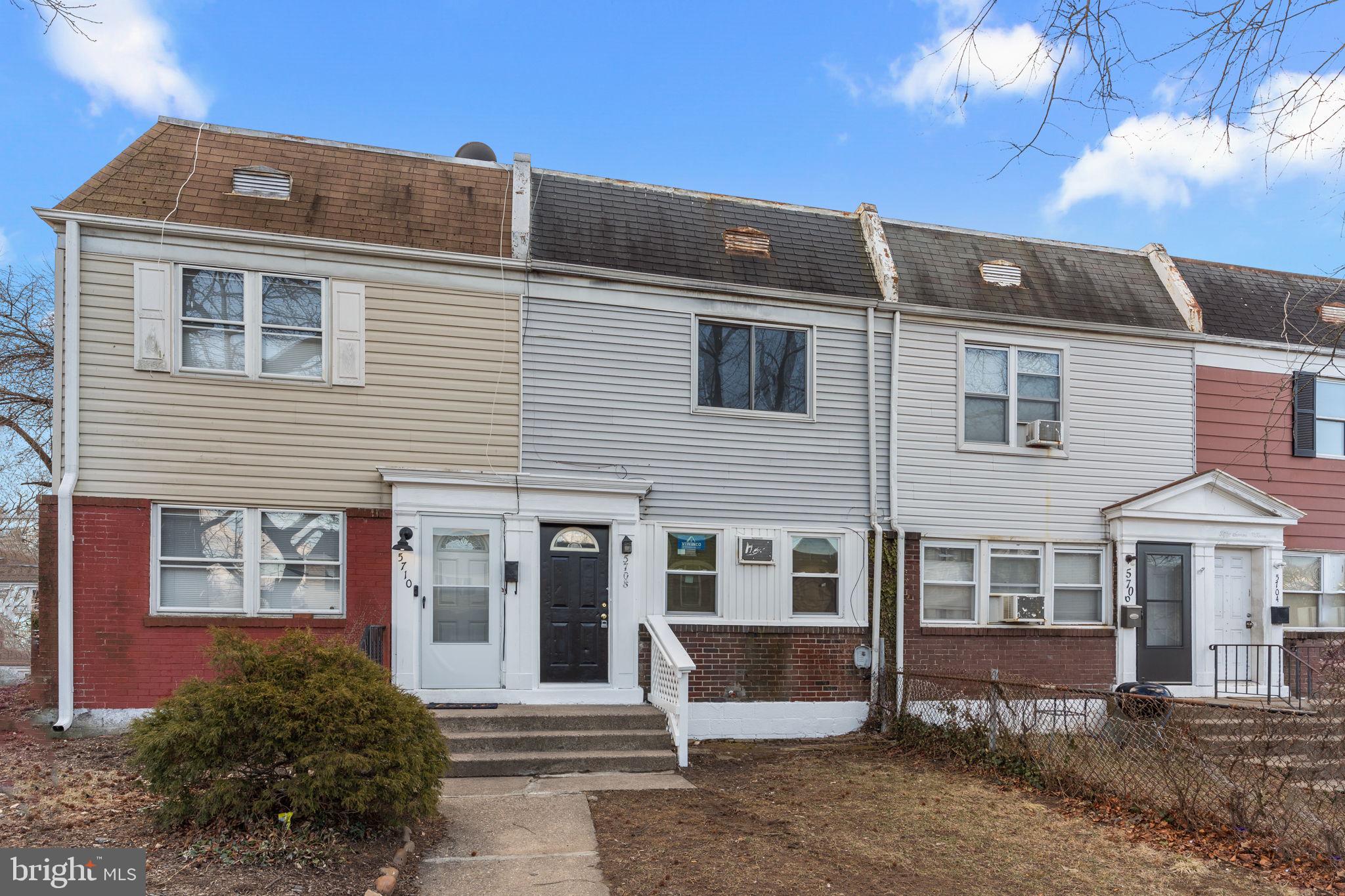 BLOOMSDALE GDNS - Residential