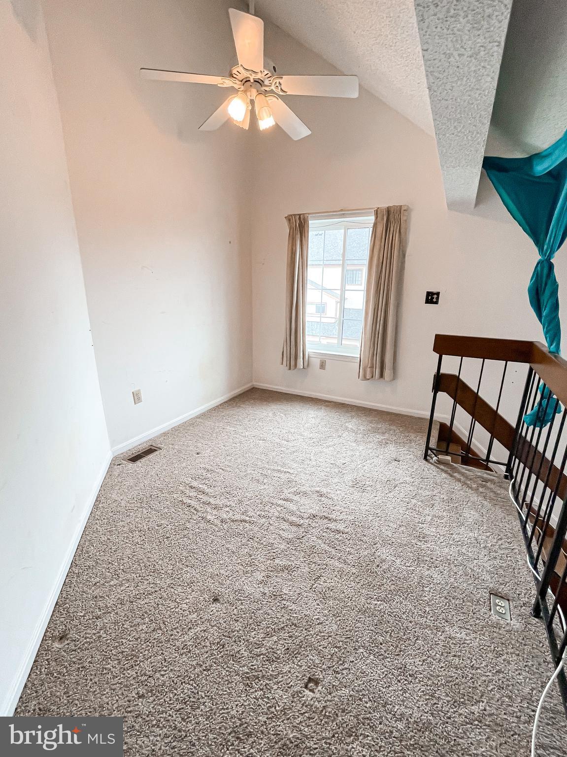 THE TIERS OF LAUREL LAKE - Residential