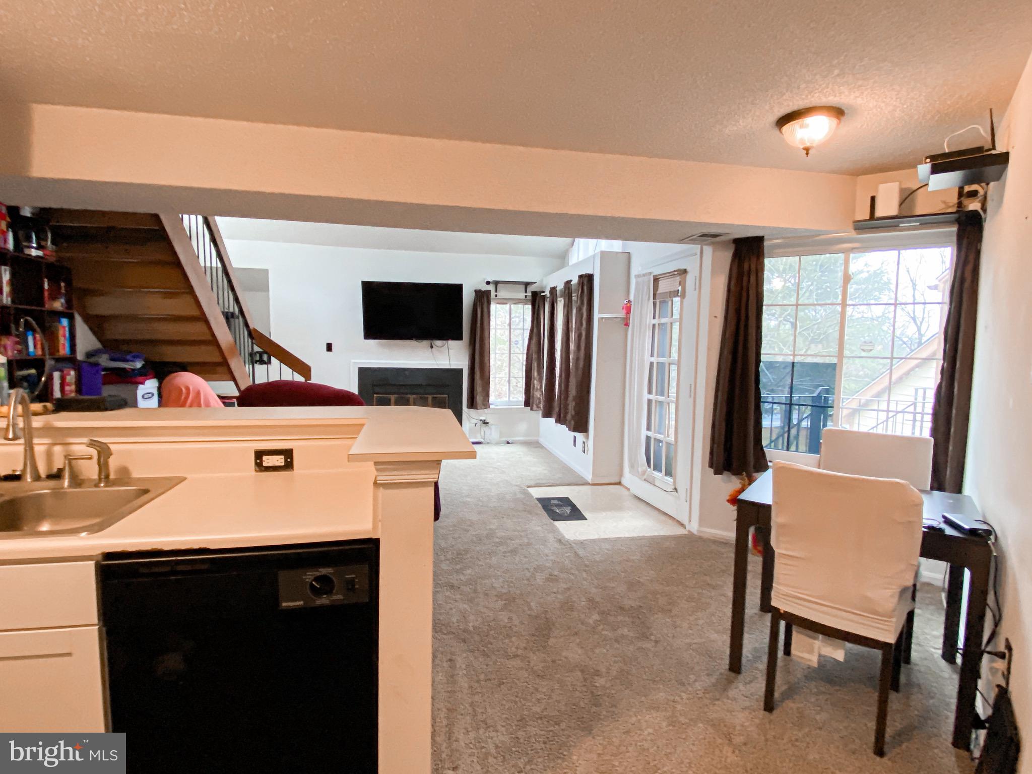 THE TIERS OF LAUREL LAKE - Residential