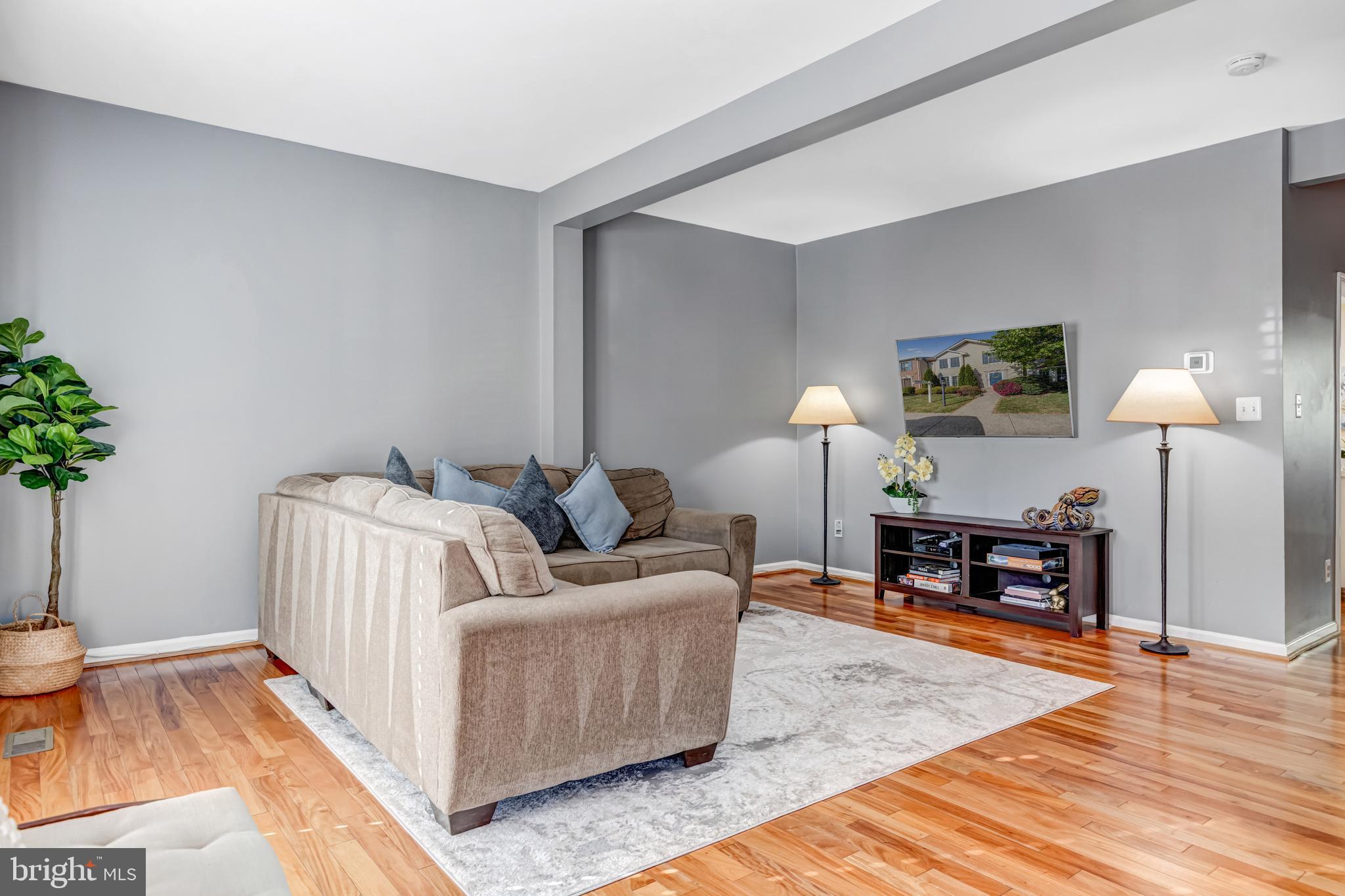 6526 PARISH GLEBE LANE