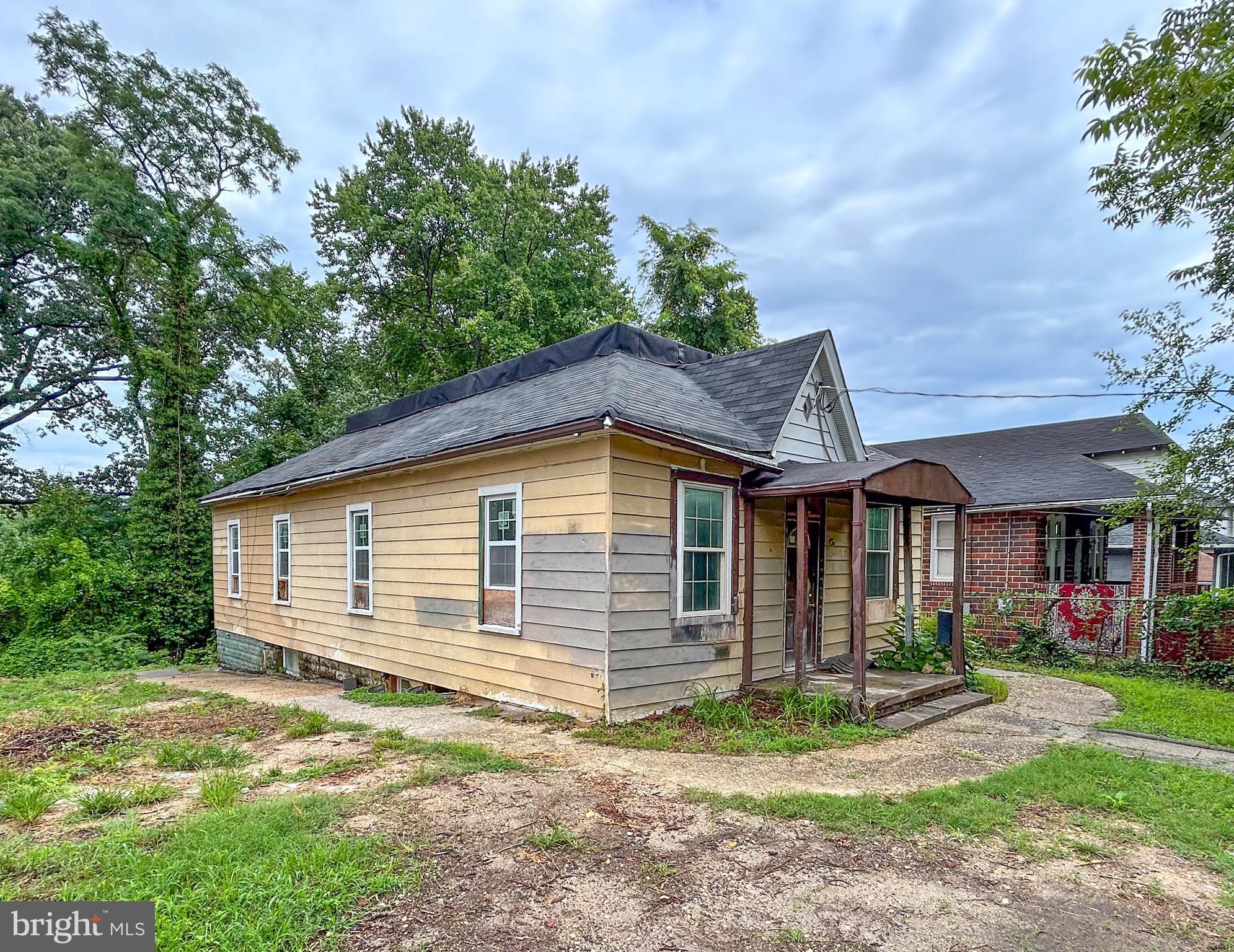 CAPITOL HEIGHTS - Residential