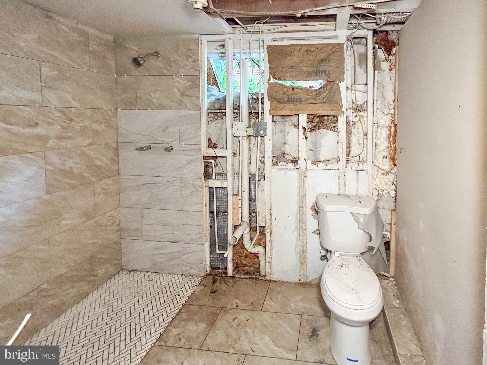 CAPITOL HEIGHTS - Residential